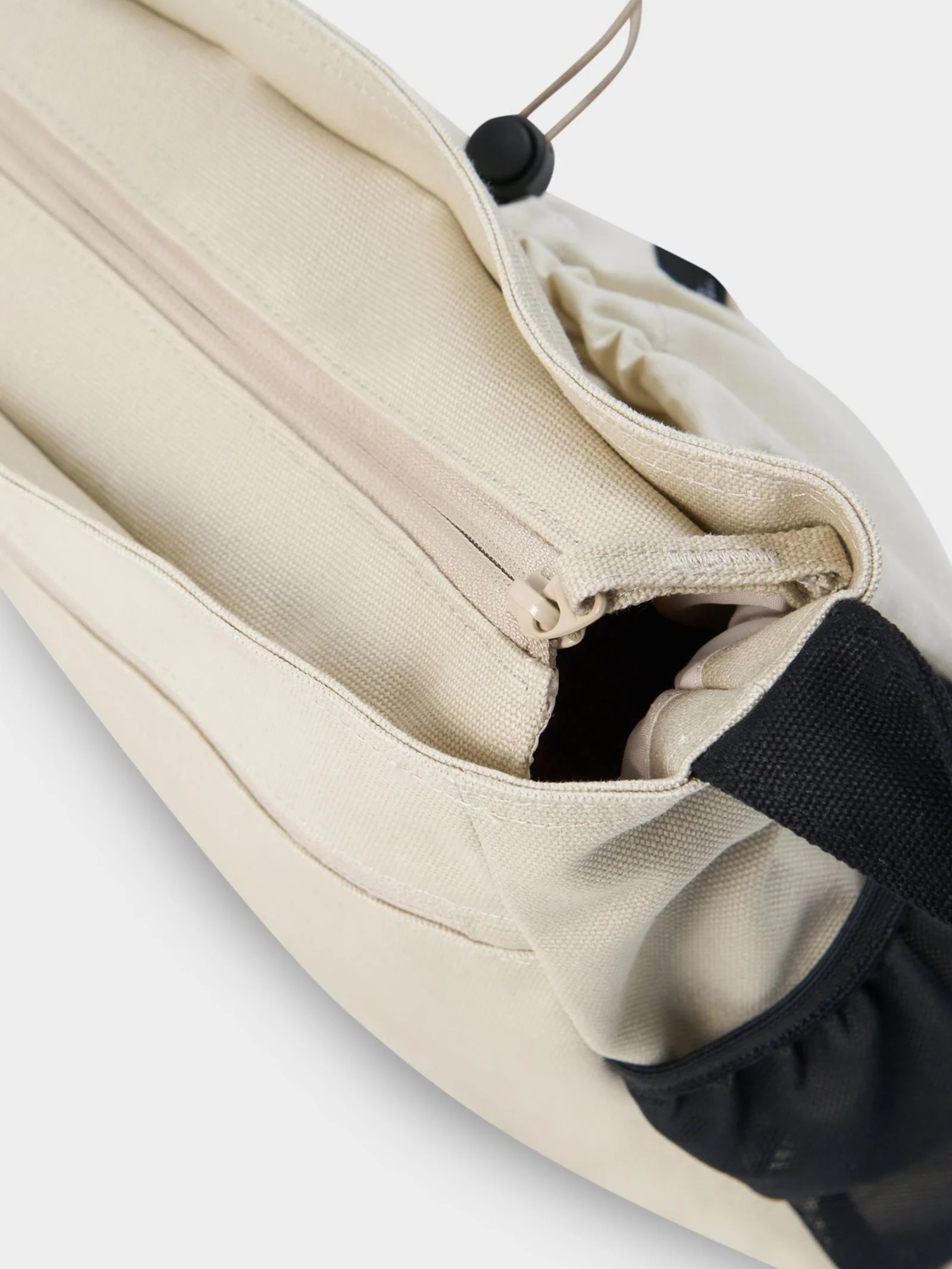 Cortex Staple Bag - Image 3