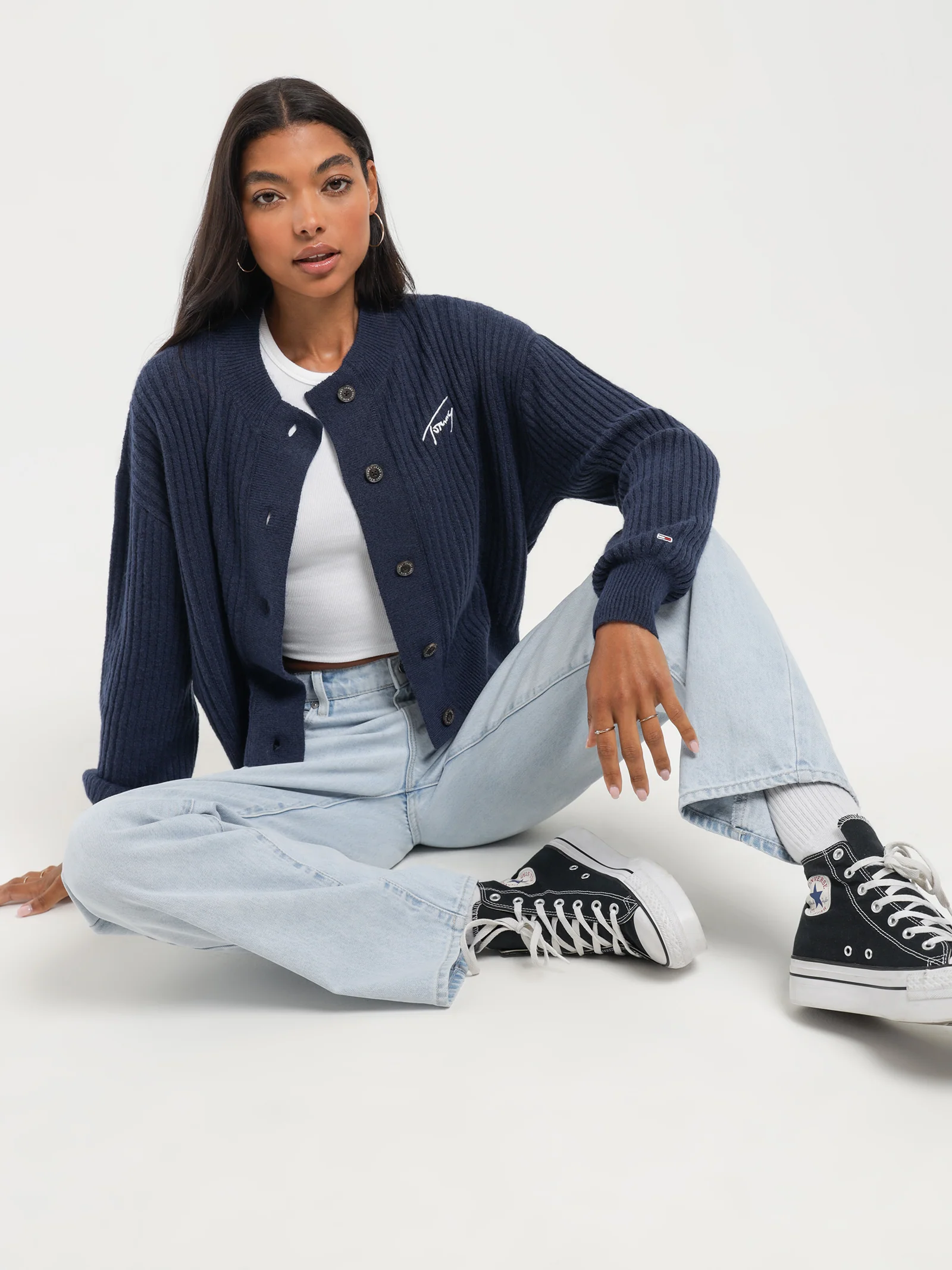 Cosy Signature Cardigan - Image 2