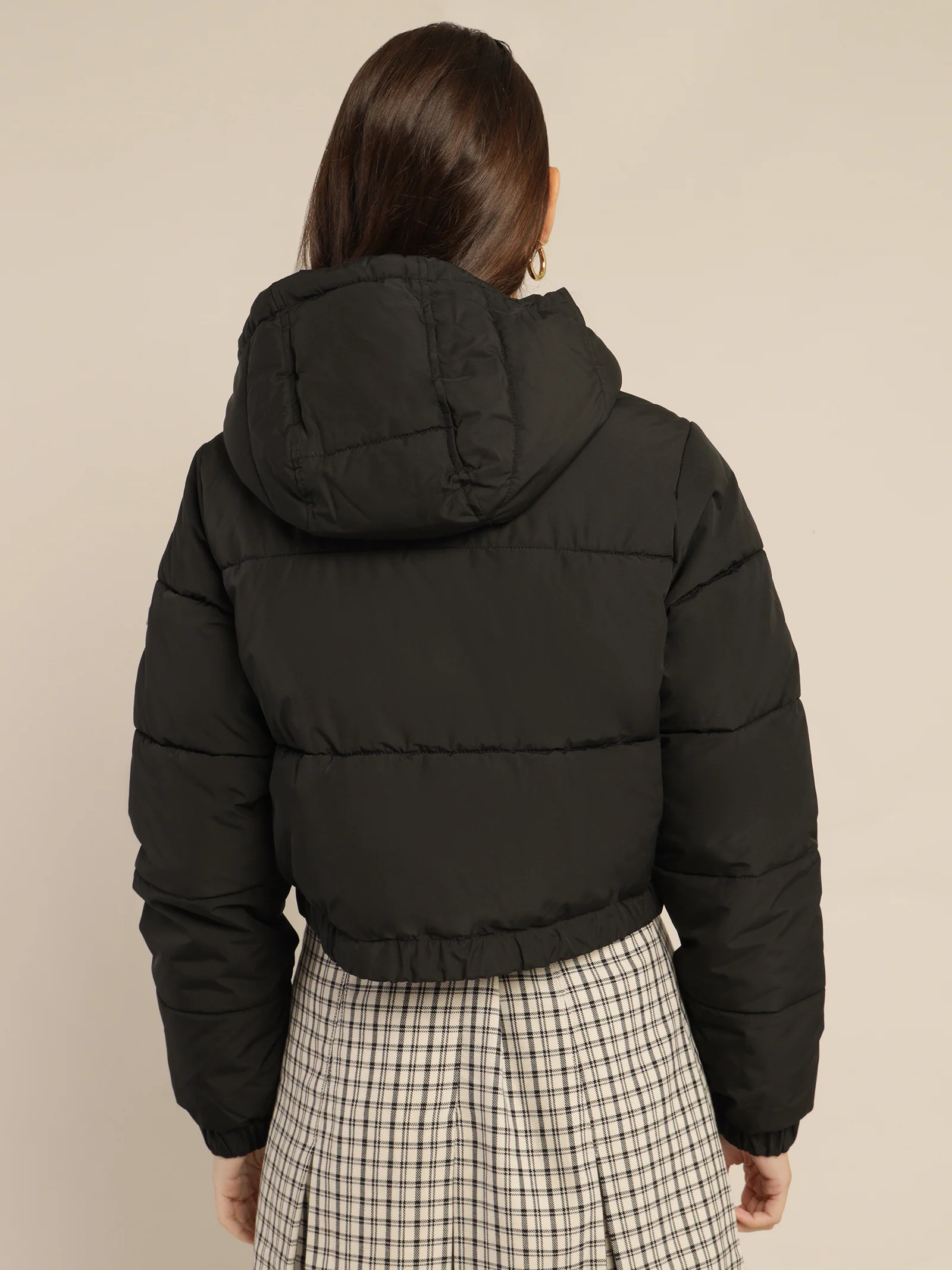 Cropped Down Puffer Jacket - Image 7