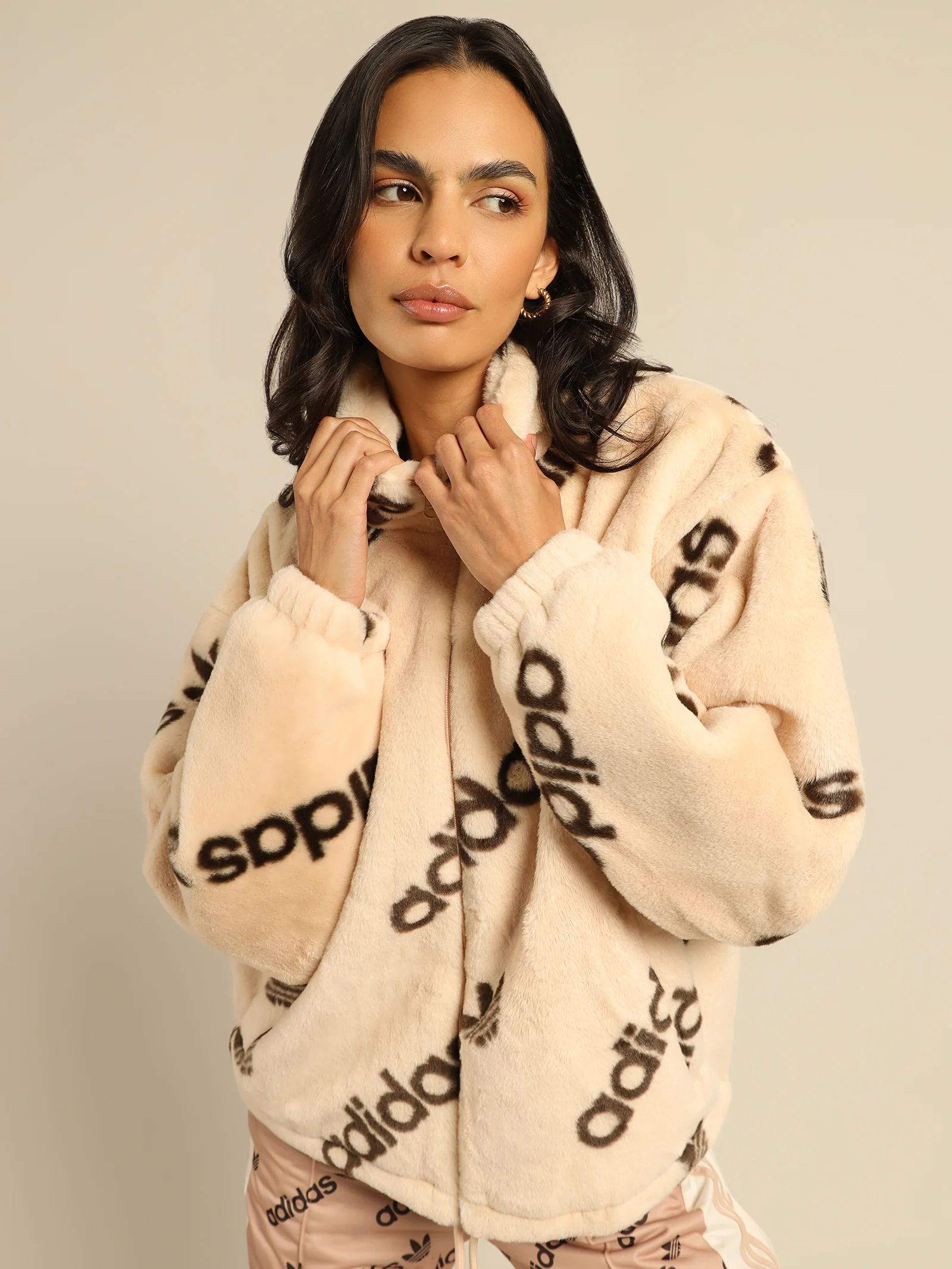 Cropped Fur Jacket - Image 5