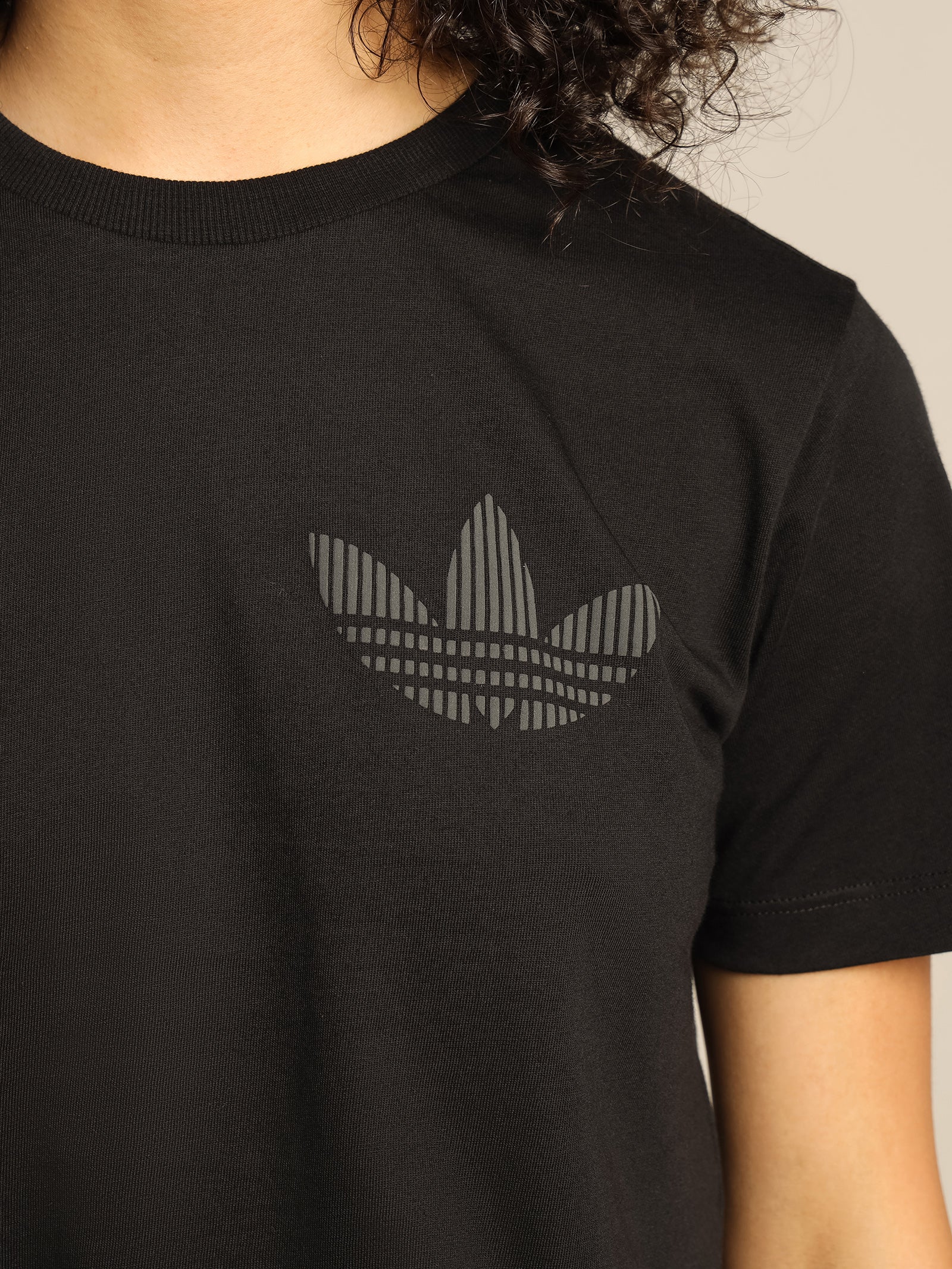 Cropped T-Shirt - Image 6