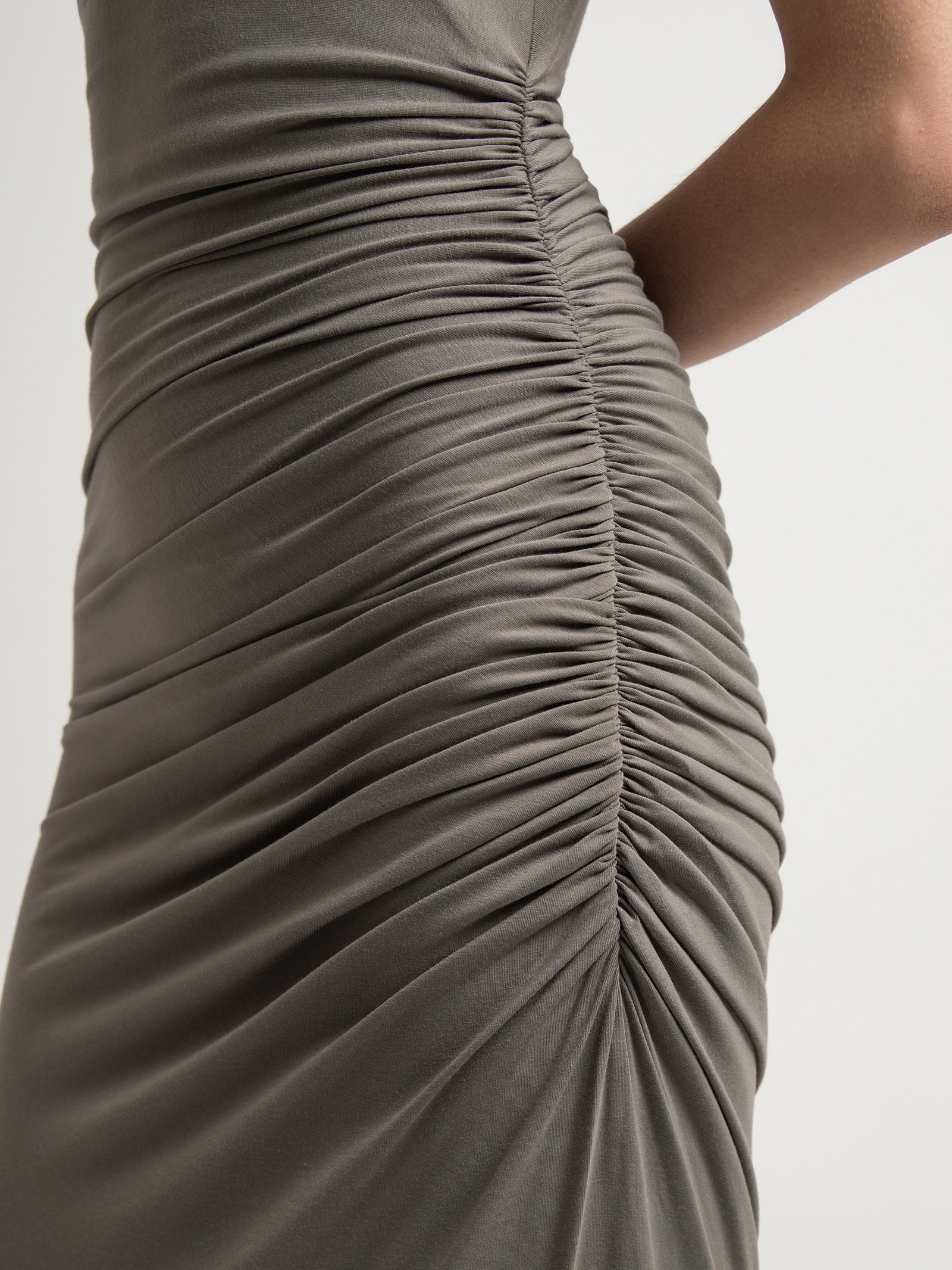 Cyndall Jersey Midi Dress - Image 3