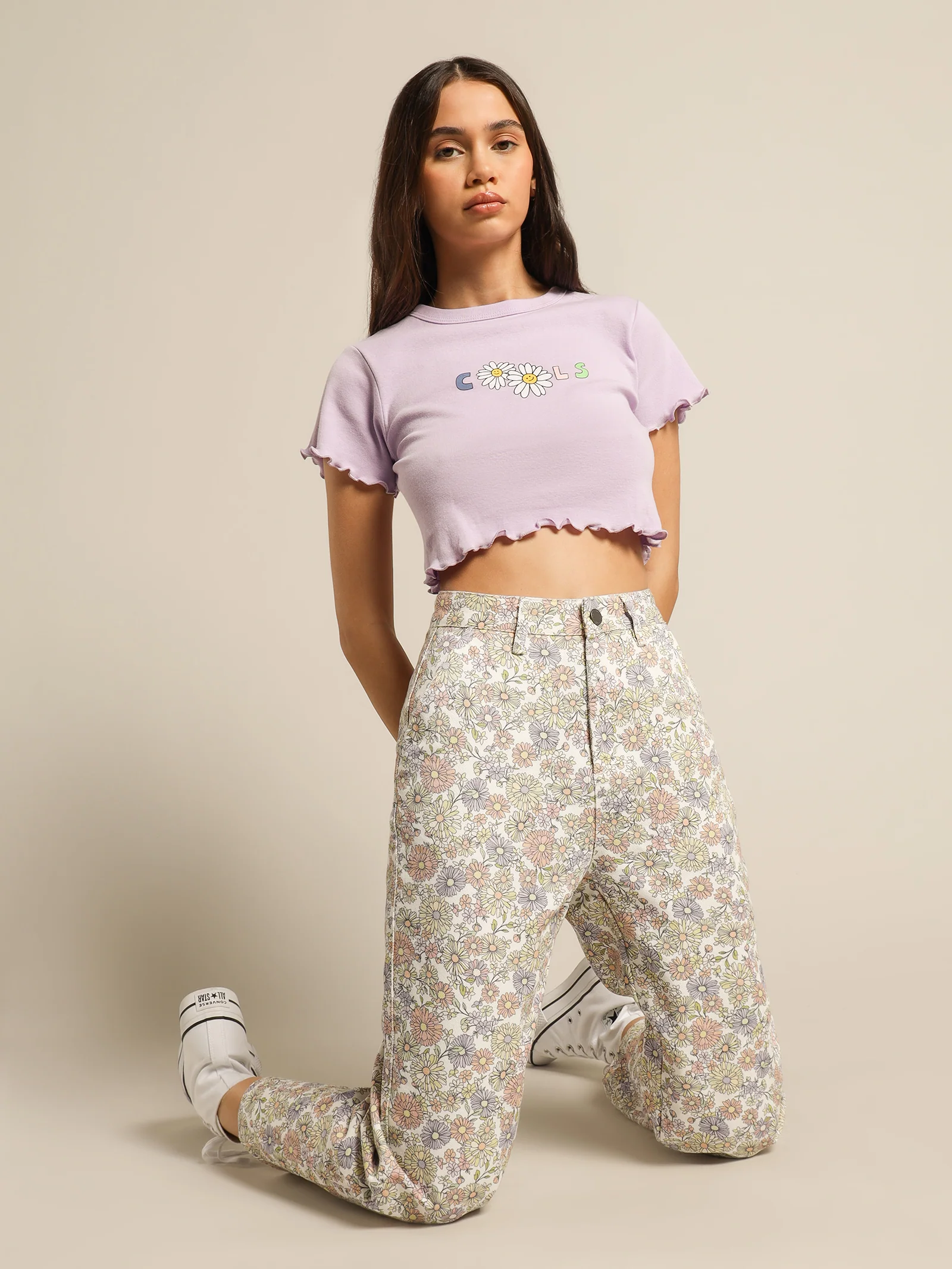 Daisy Club T-Shirt - Image 3