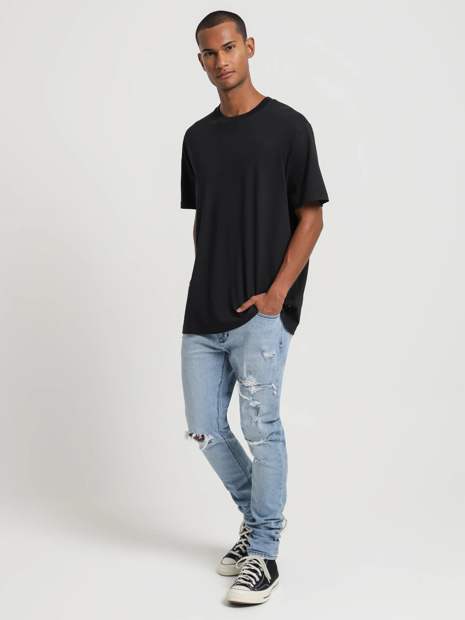 Dammes Graphic T-Shirt - Image 4