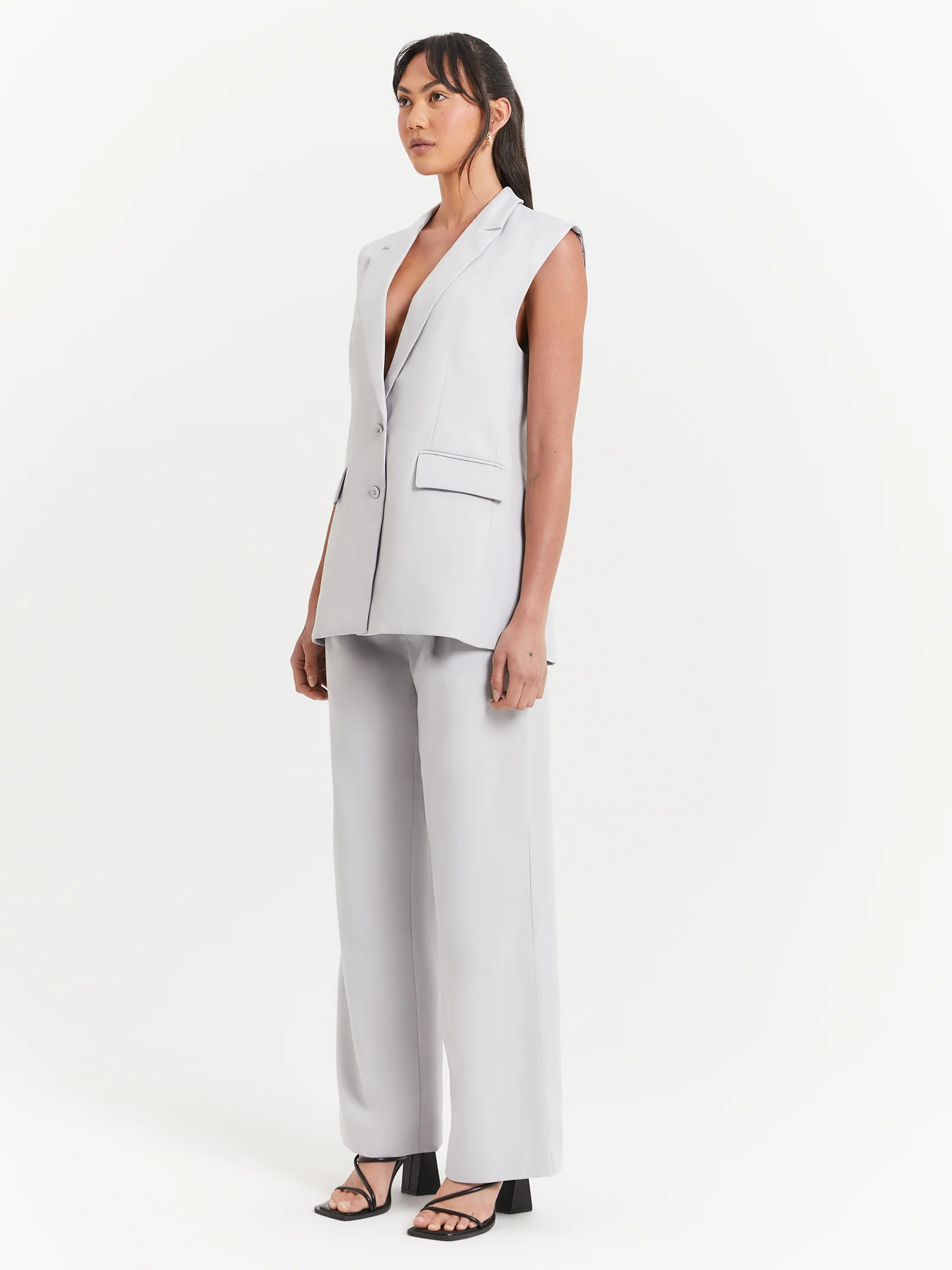 Daniela Vest - Image 4