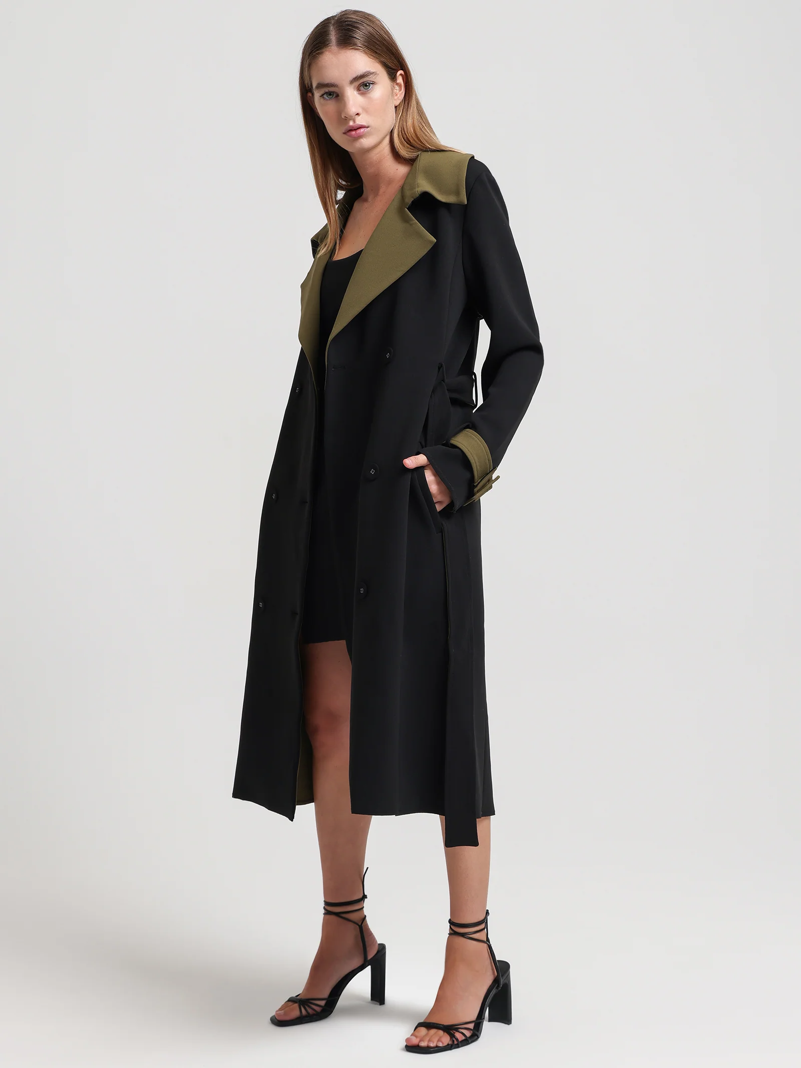 Danoi Trenchcoat Black & Khaki - Image 5