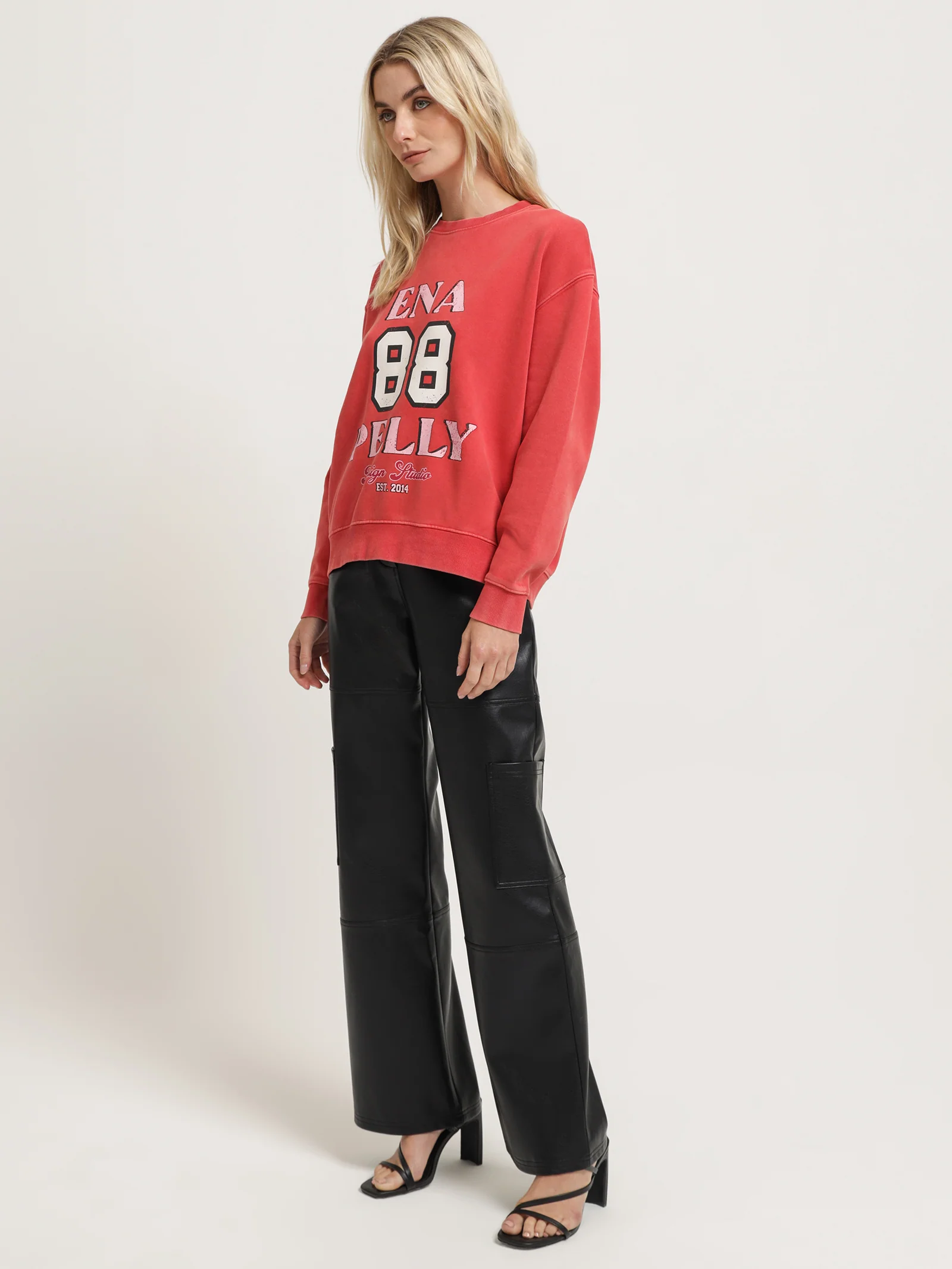 Derby Oversized Sweater - Image 4