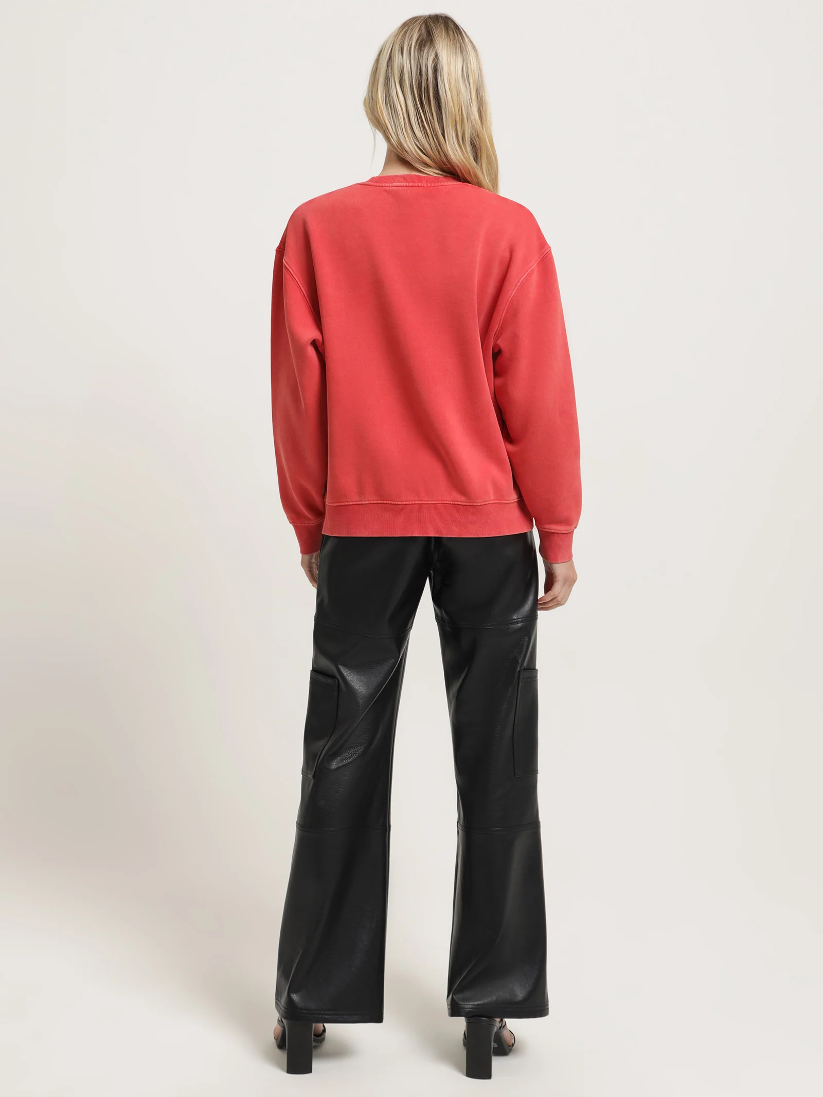 Derby Oversized Sweater - Image 6