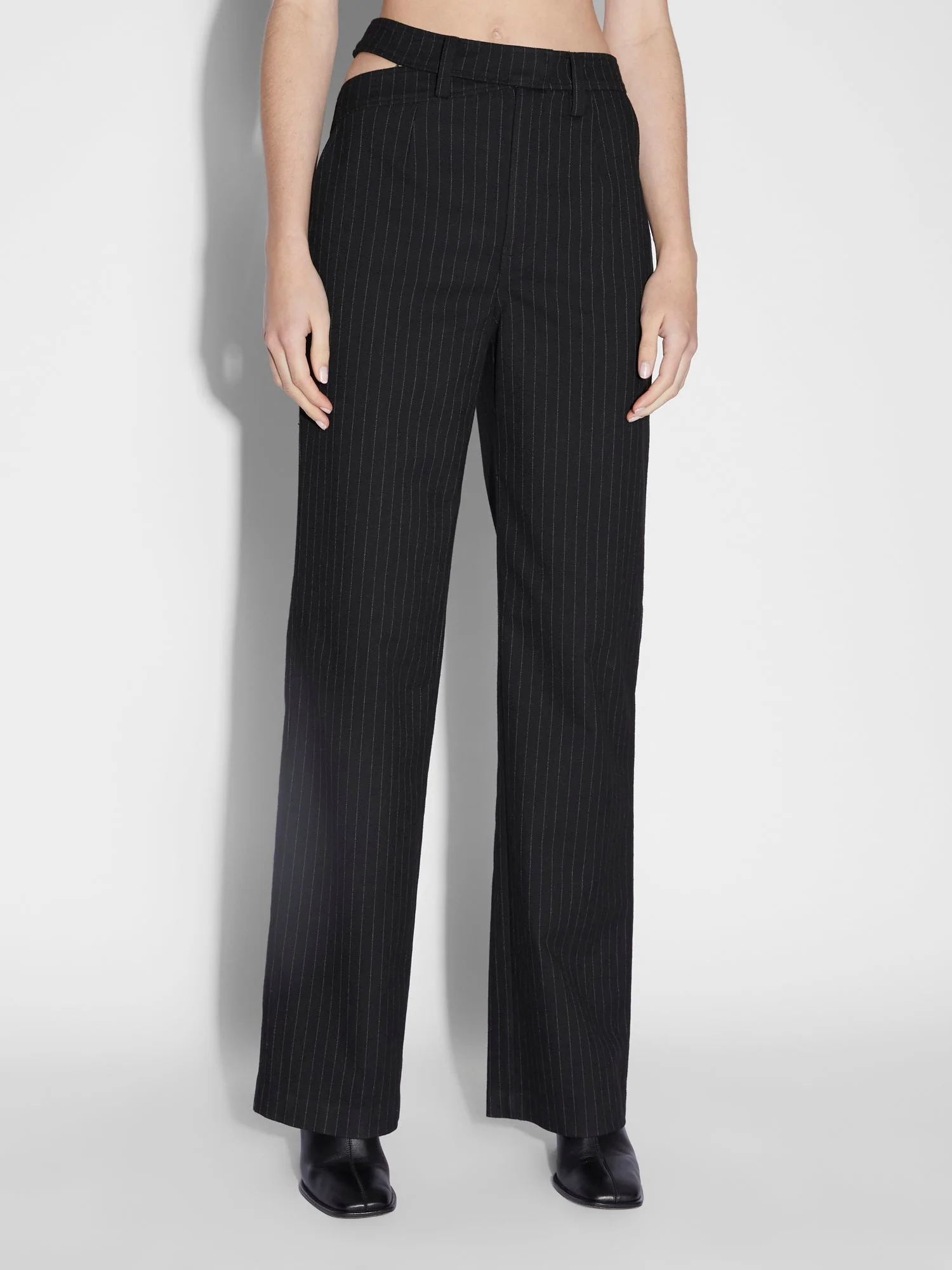 Detached Trousers