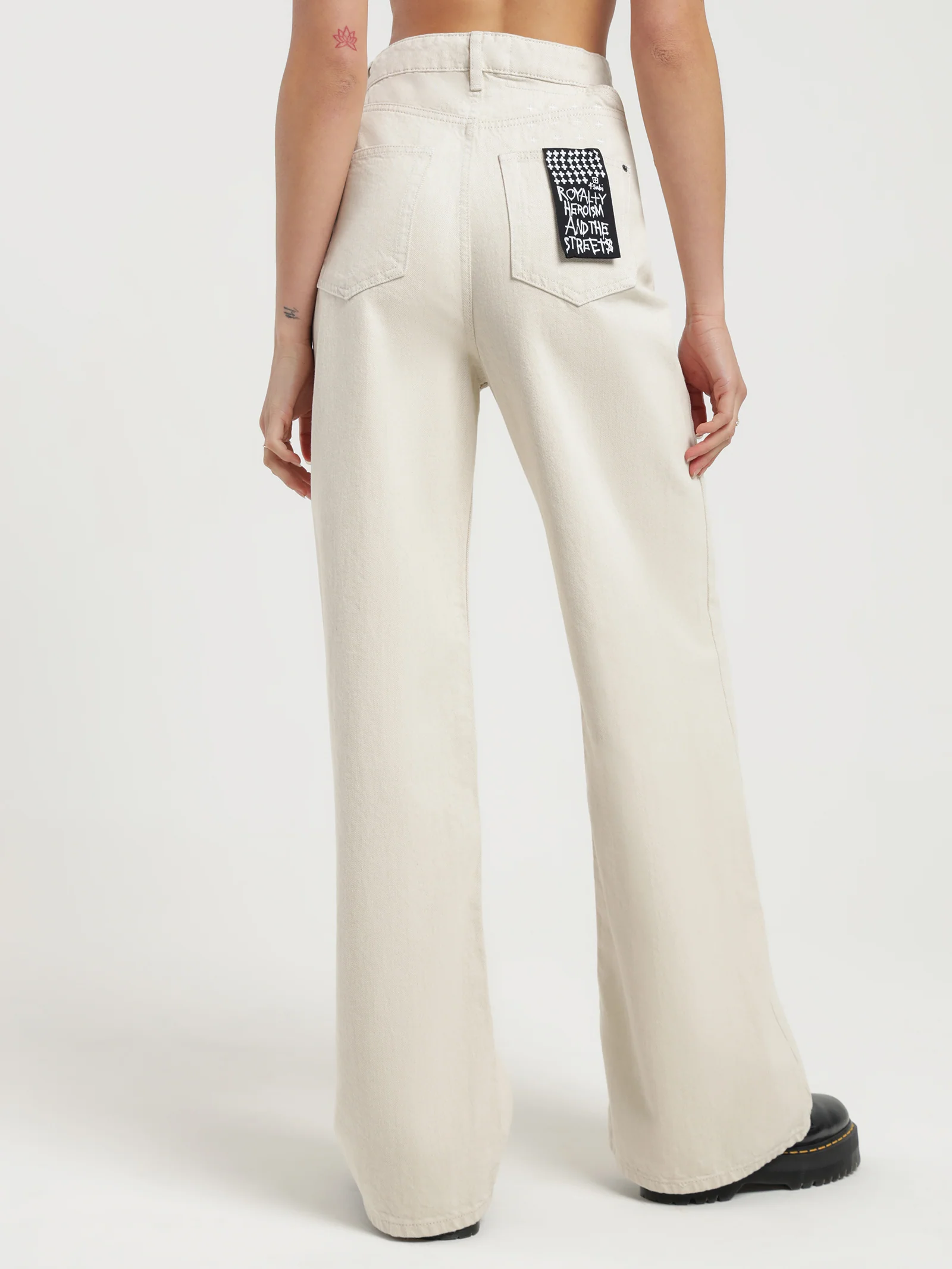 Dettached Jeans - Image 13