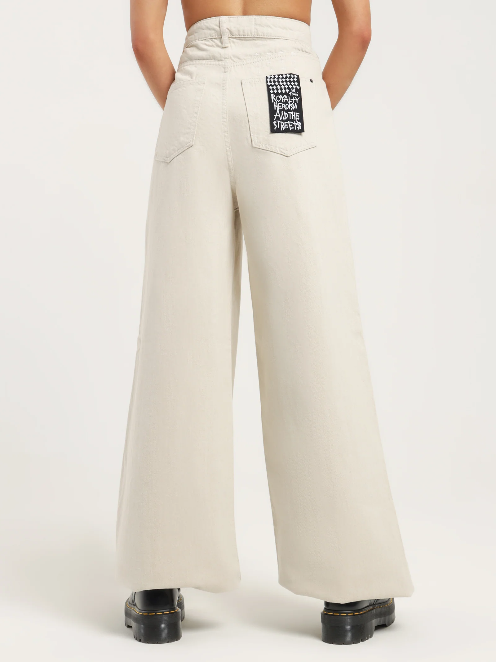 Dettached Jeans - Image 6