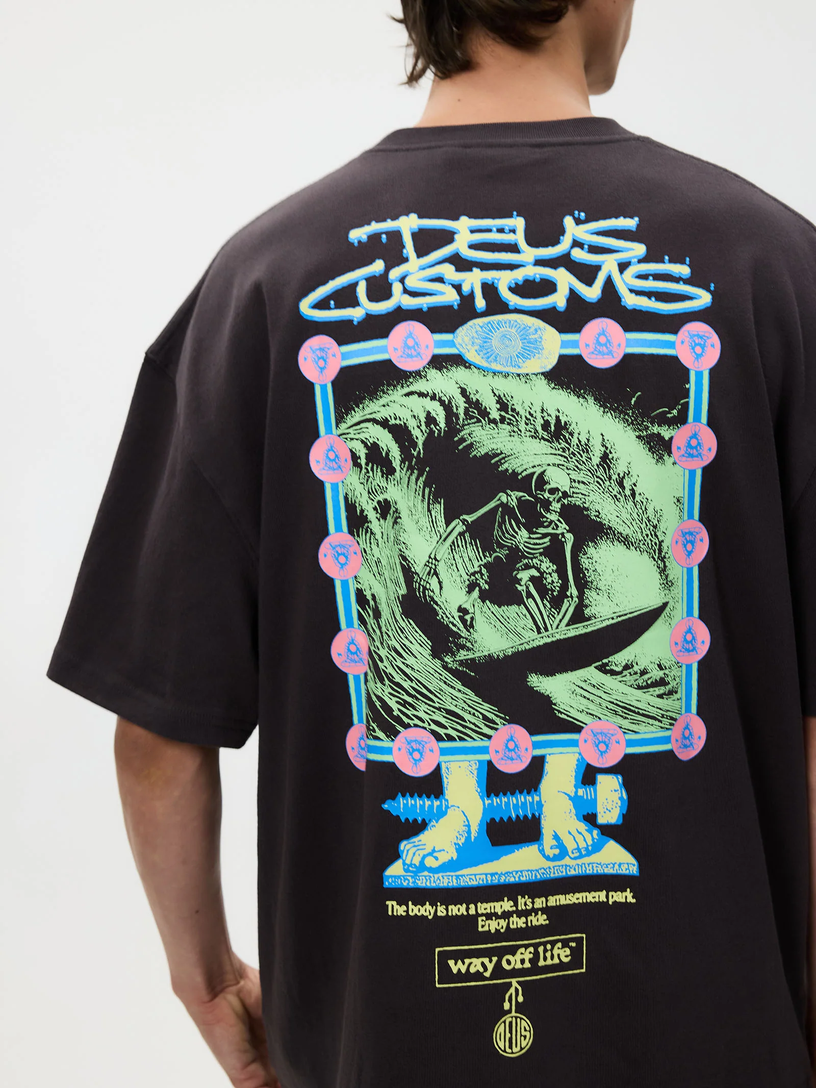 Bended Knee Tee - Image 5