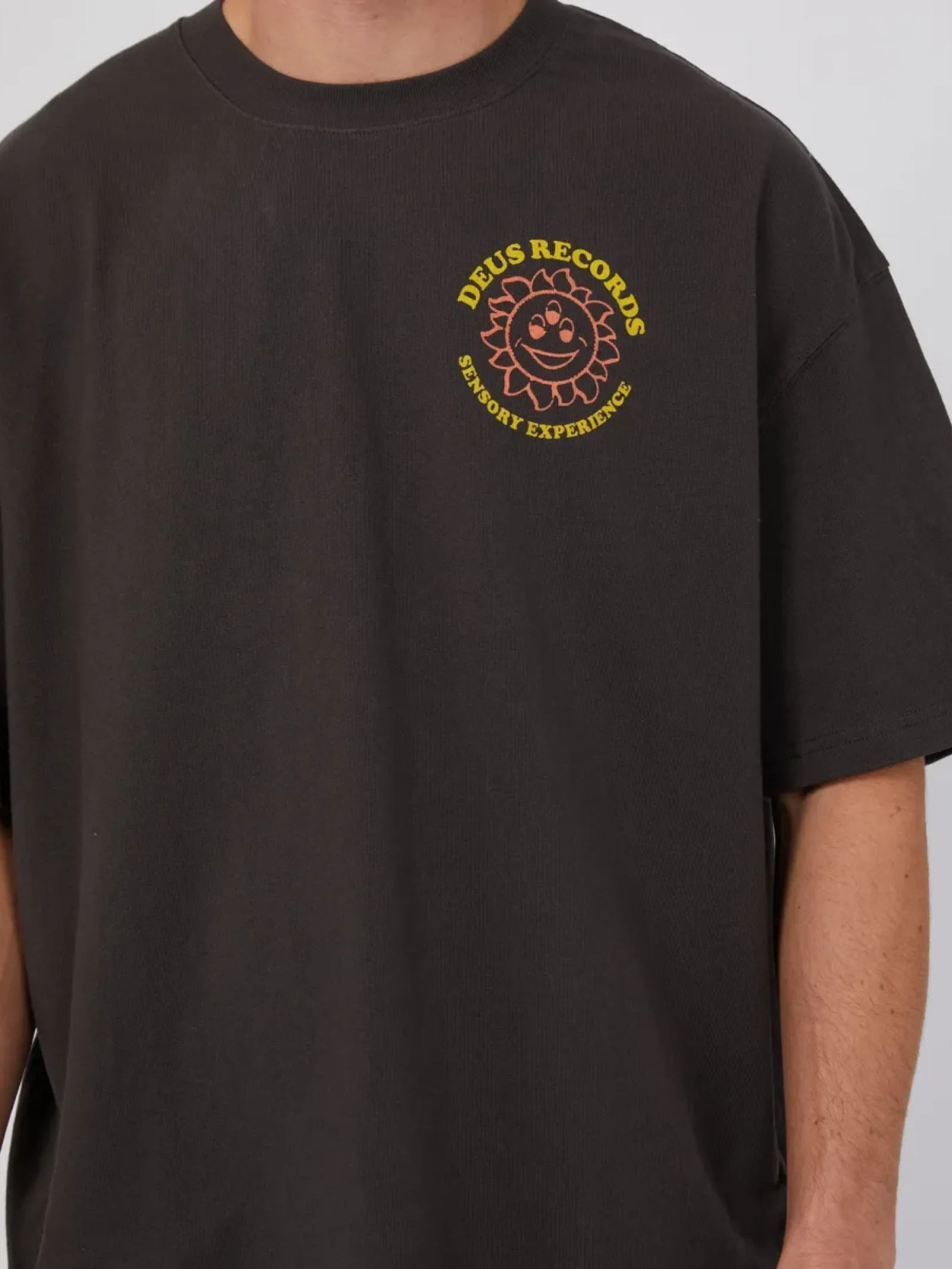 Peep Portal Tee - Image 4