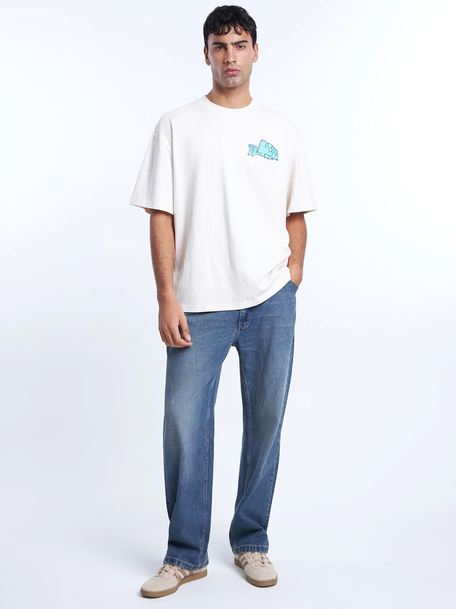 Snoozin T-Shirt - Image 4