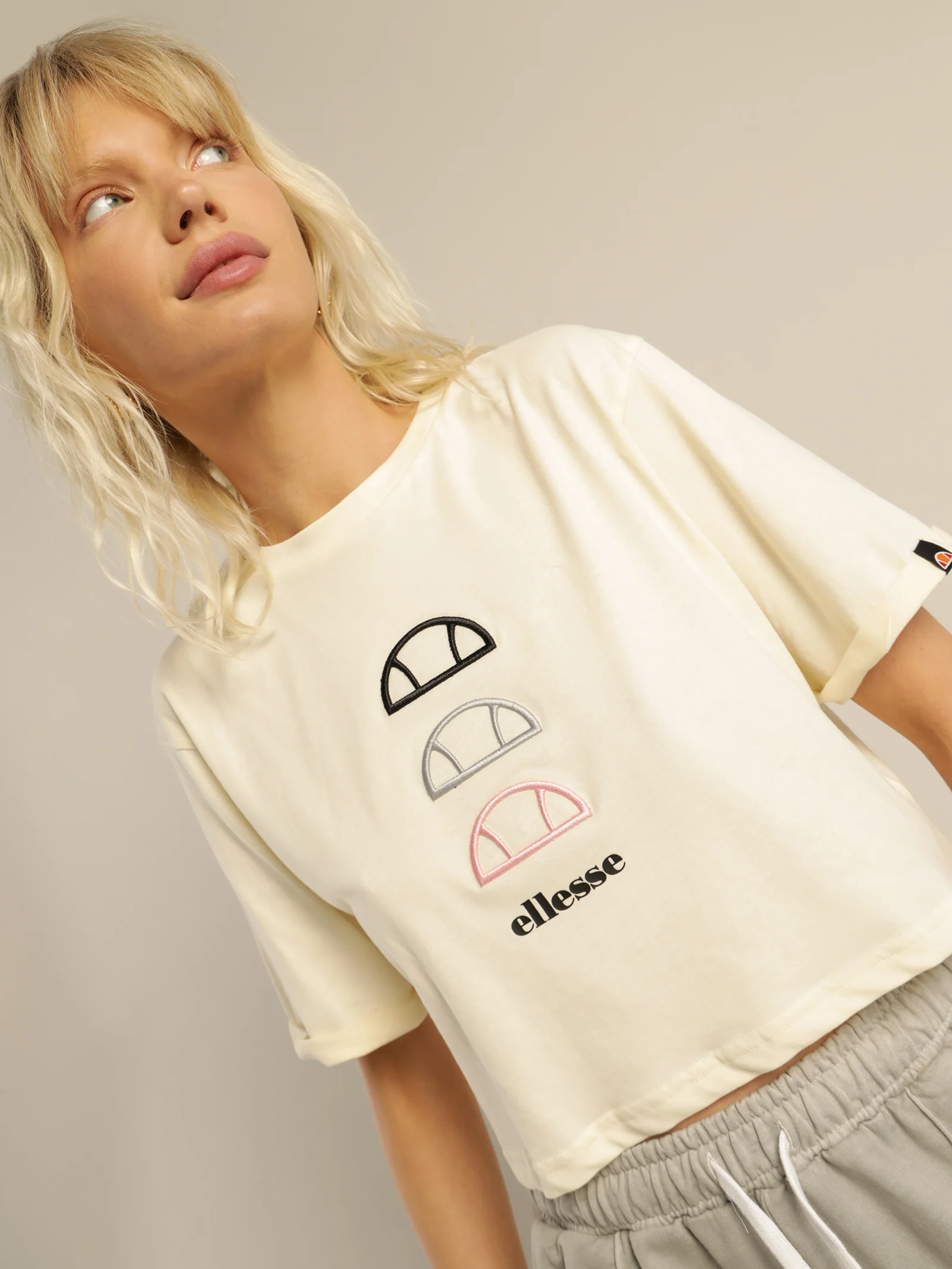 Deway Crop T-Shirt - Image 3