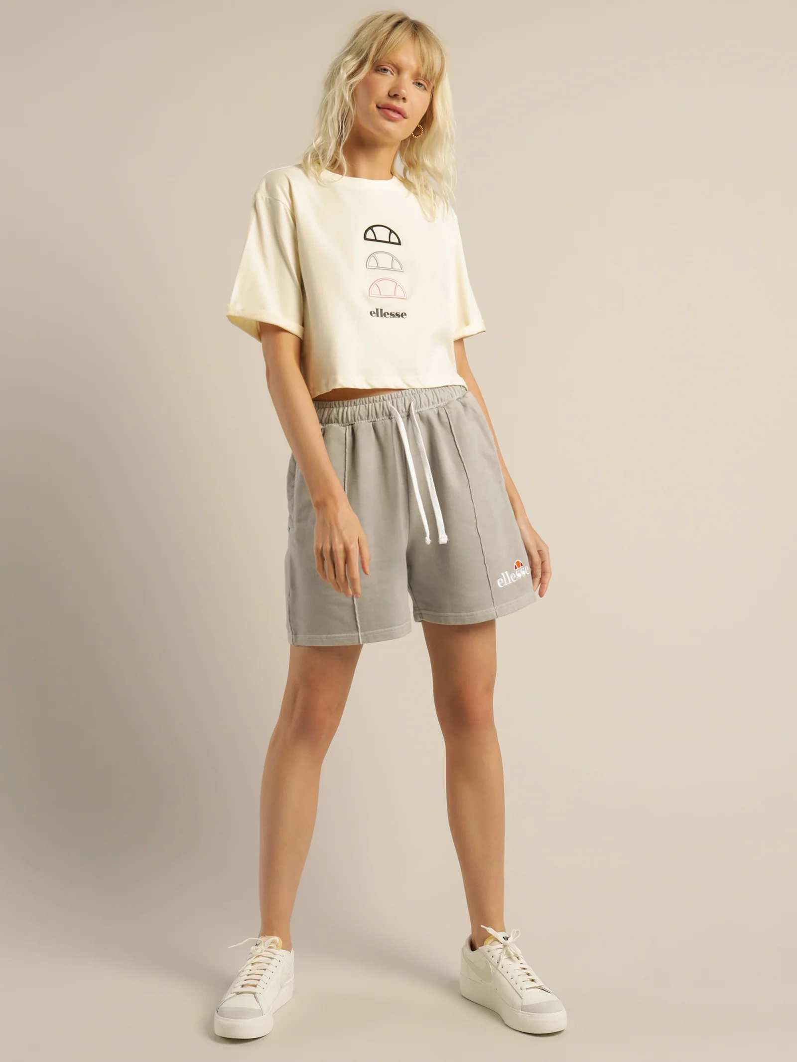 Deway Crop T-Shirt - Image 4
