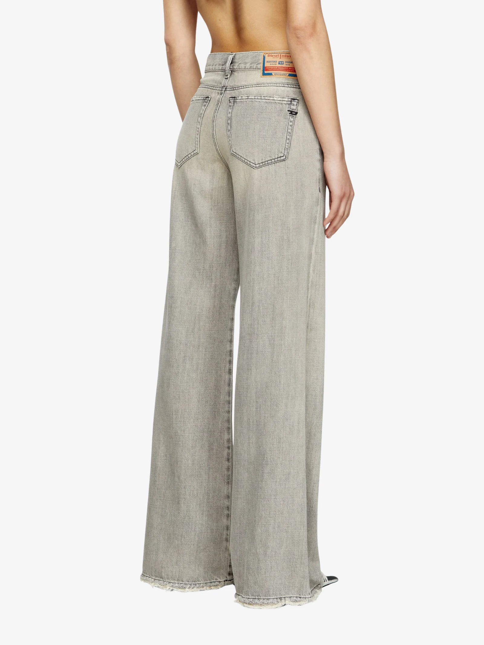1978 D-Akemi Jeans - Image 3