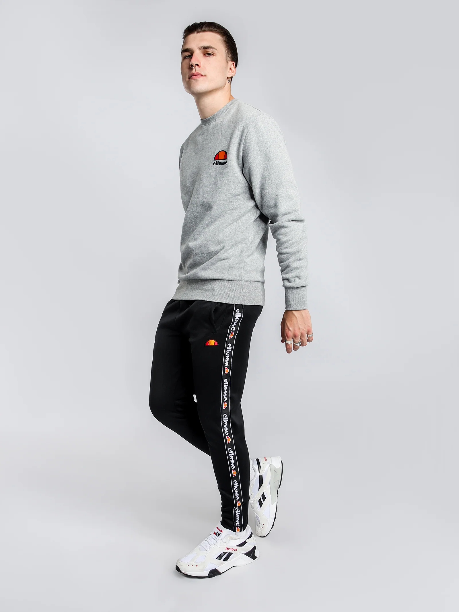 Diveria Crew Sweat - Image 2