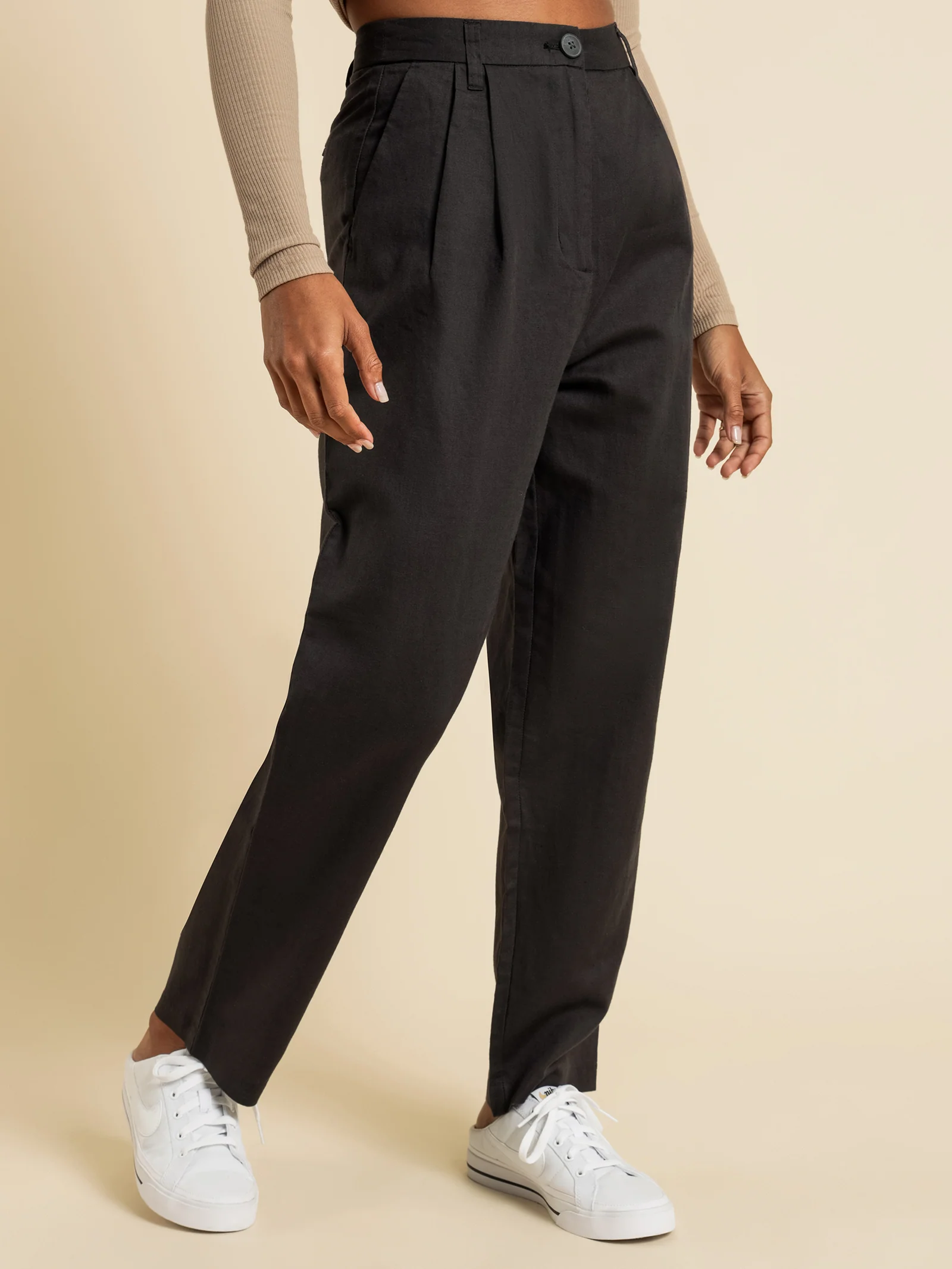 Elina Tailored Pants - Image 4