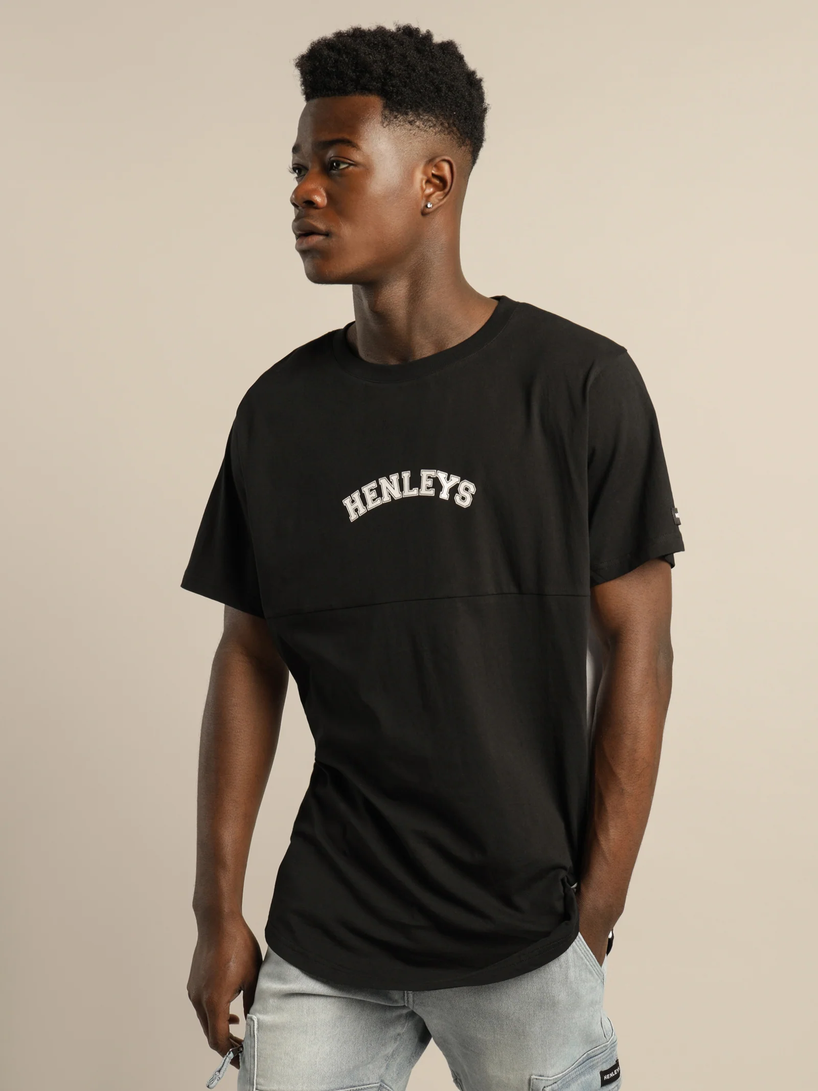 Elite Loose-Fit T-shirt - Image 3