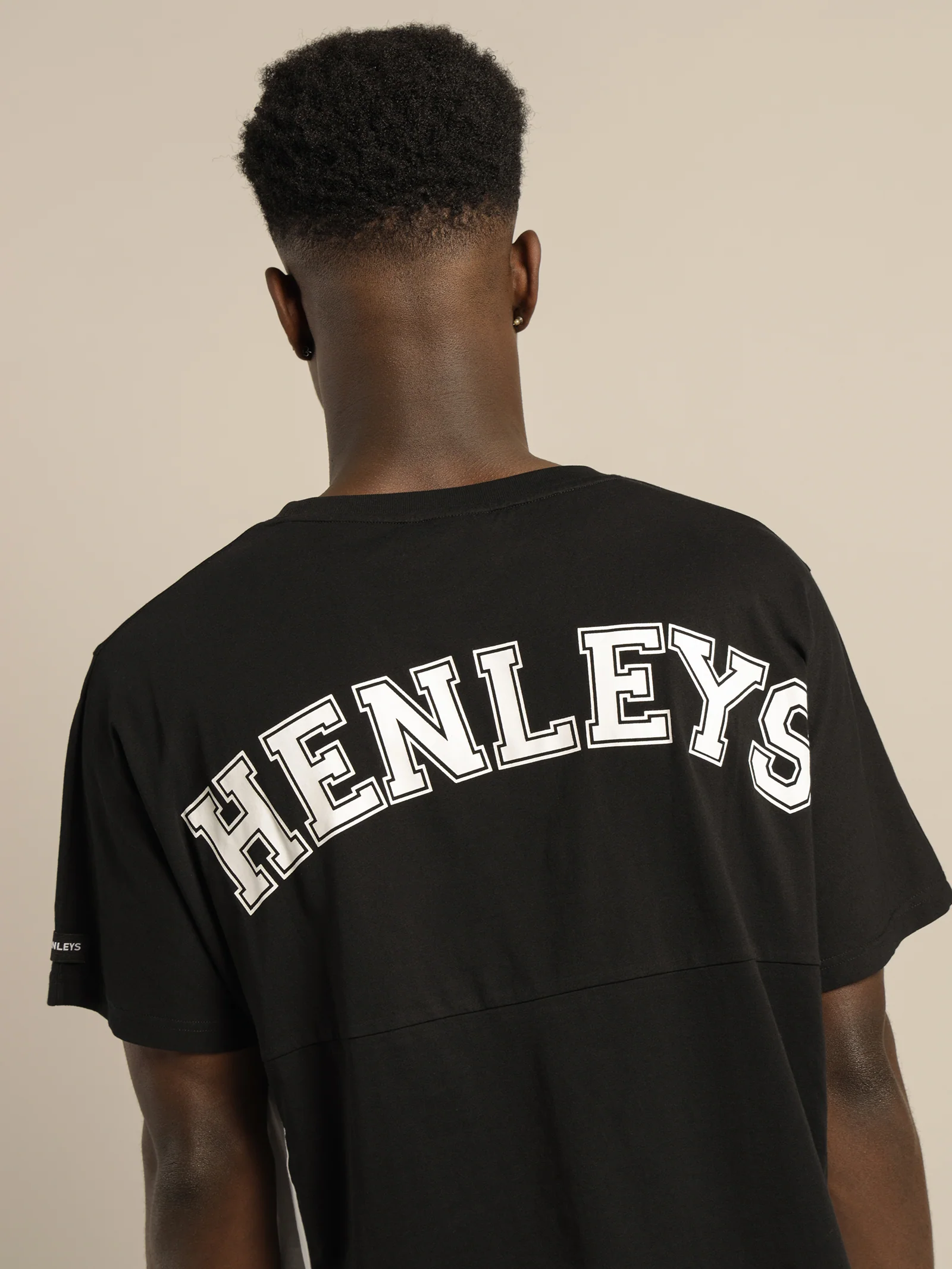 Elite Loose-Fit T-shirt - Image 6