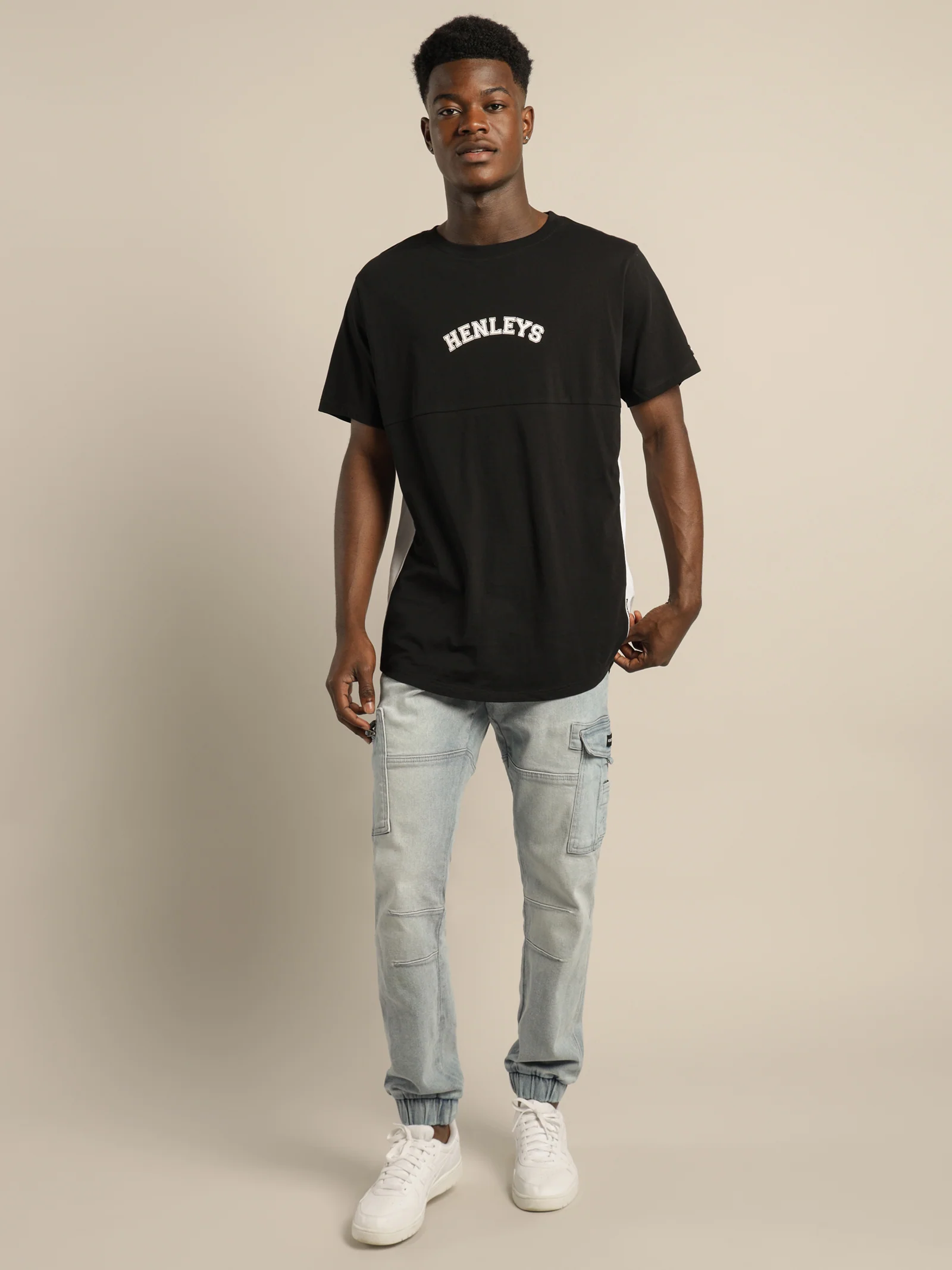 Elite Loose-Fit T-shirt - Image 7