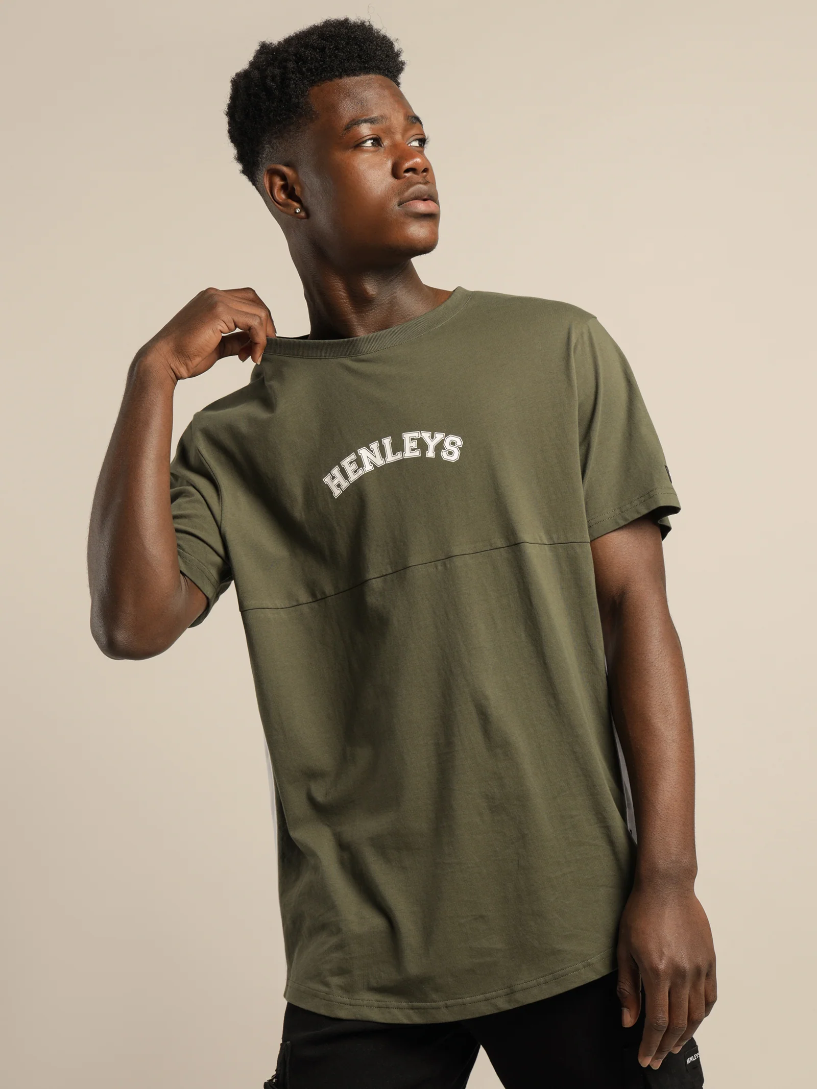 Elite Loose-Fit T-shirt - Image 3