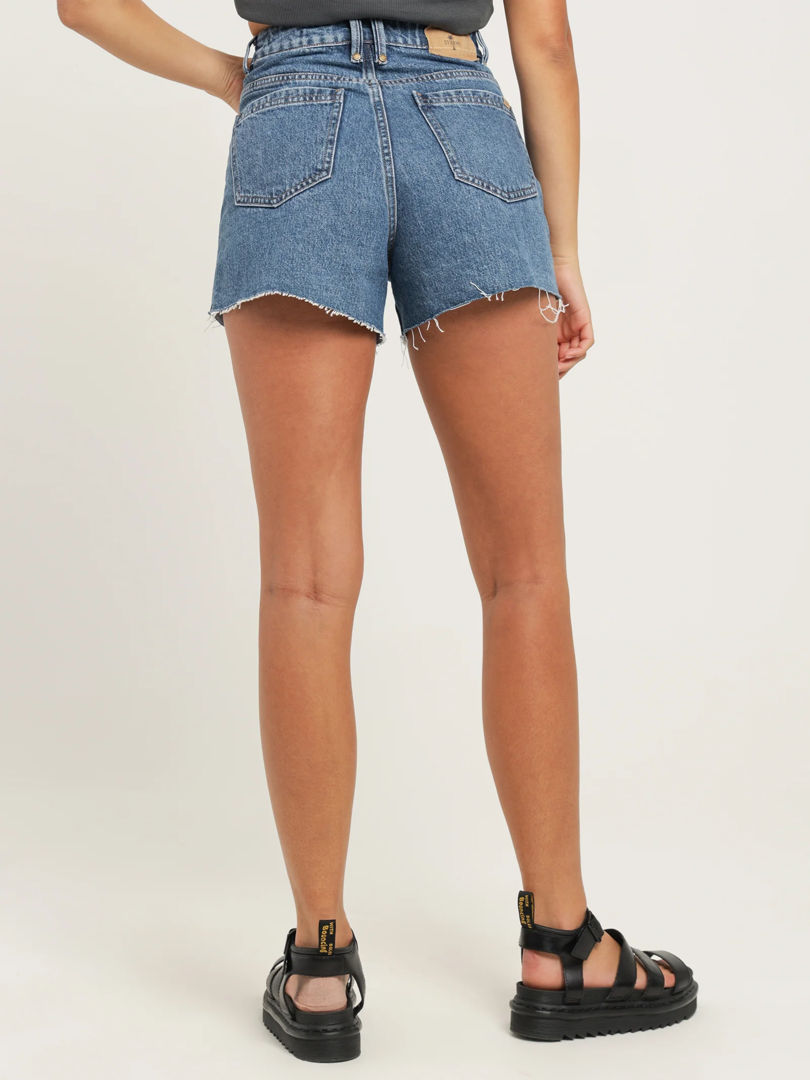 Erica Shorts - Image 6