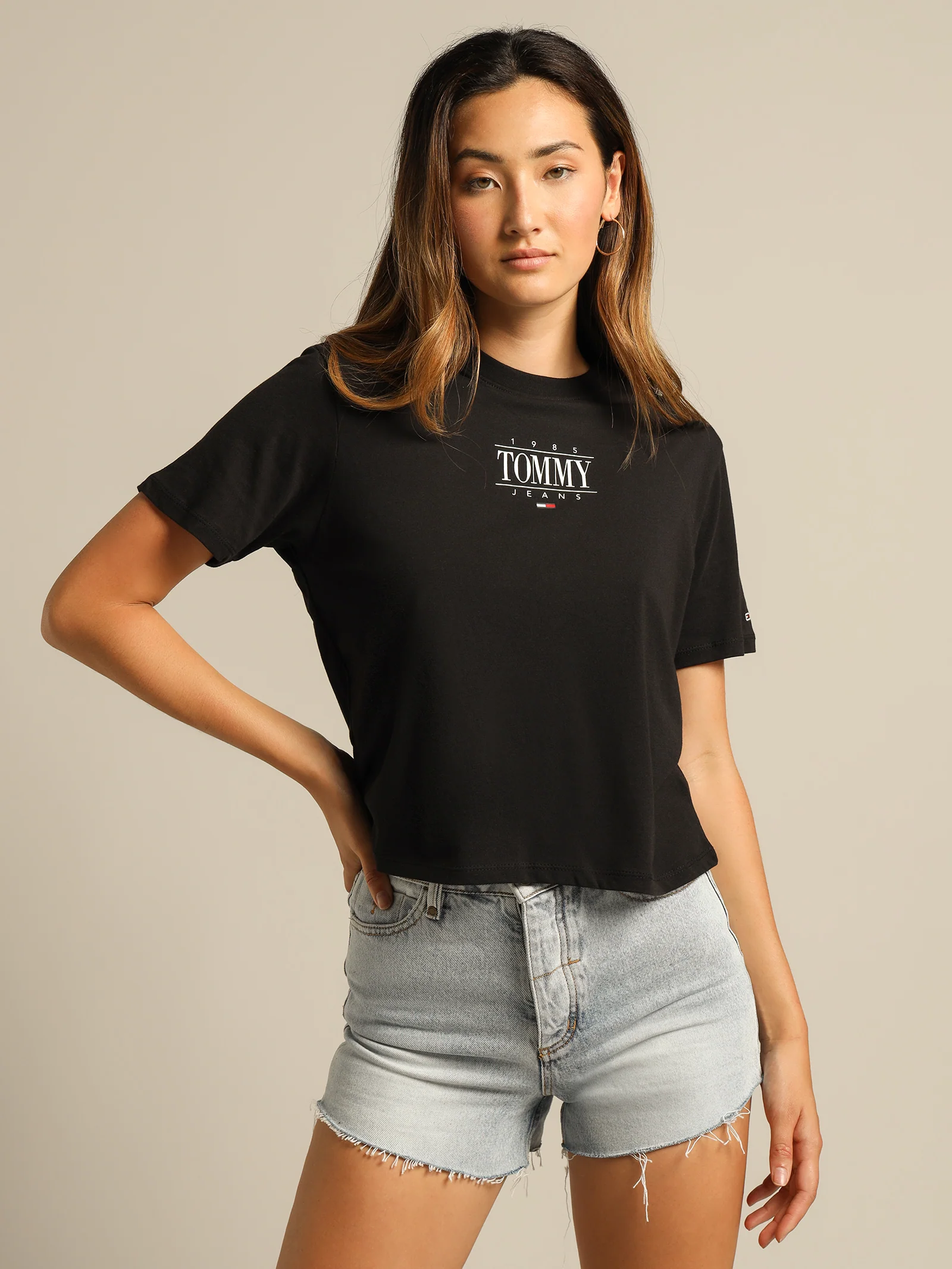 Essential Cropped Logo T-Shirt - Image 2