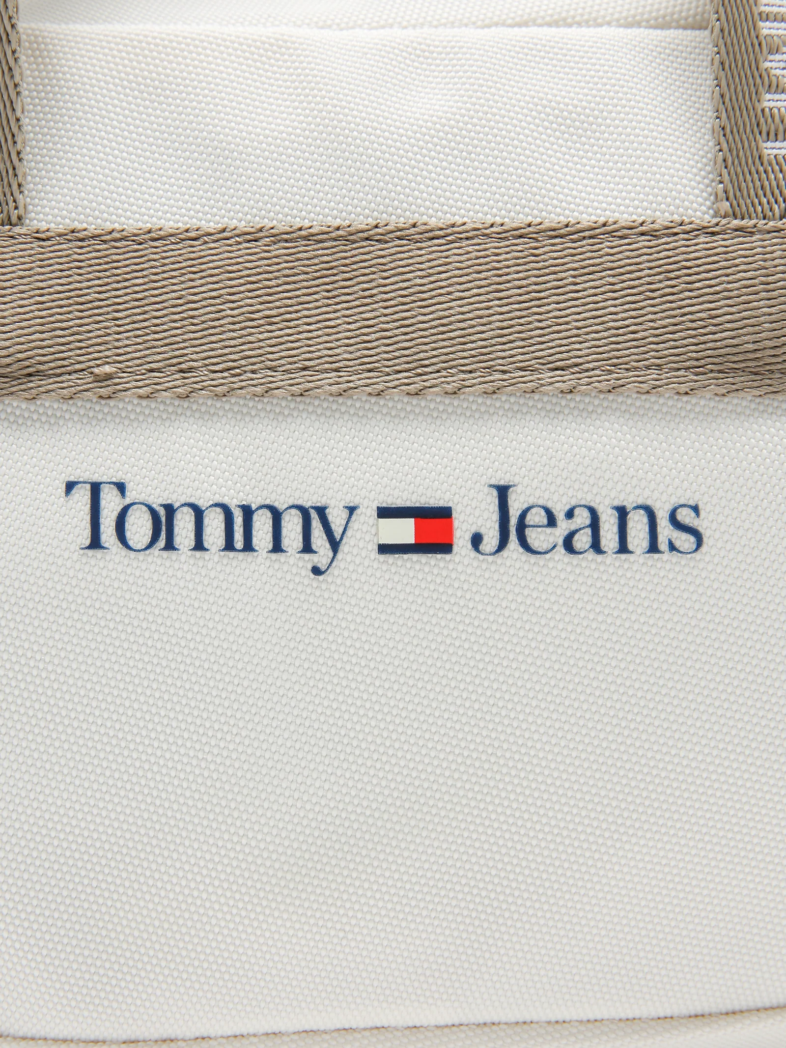 Essential Crossbody Bag - Image 3