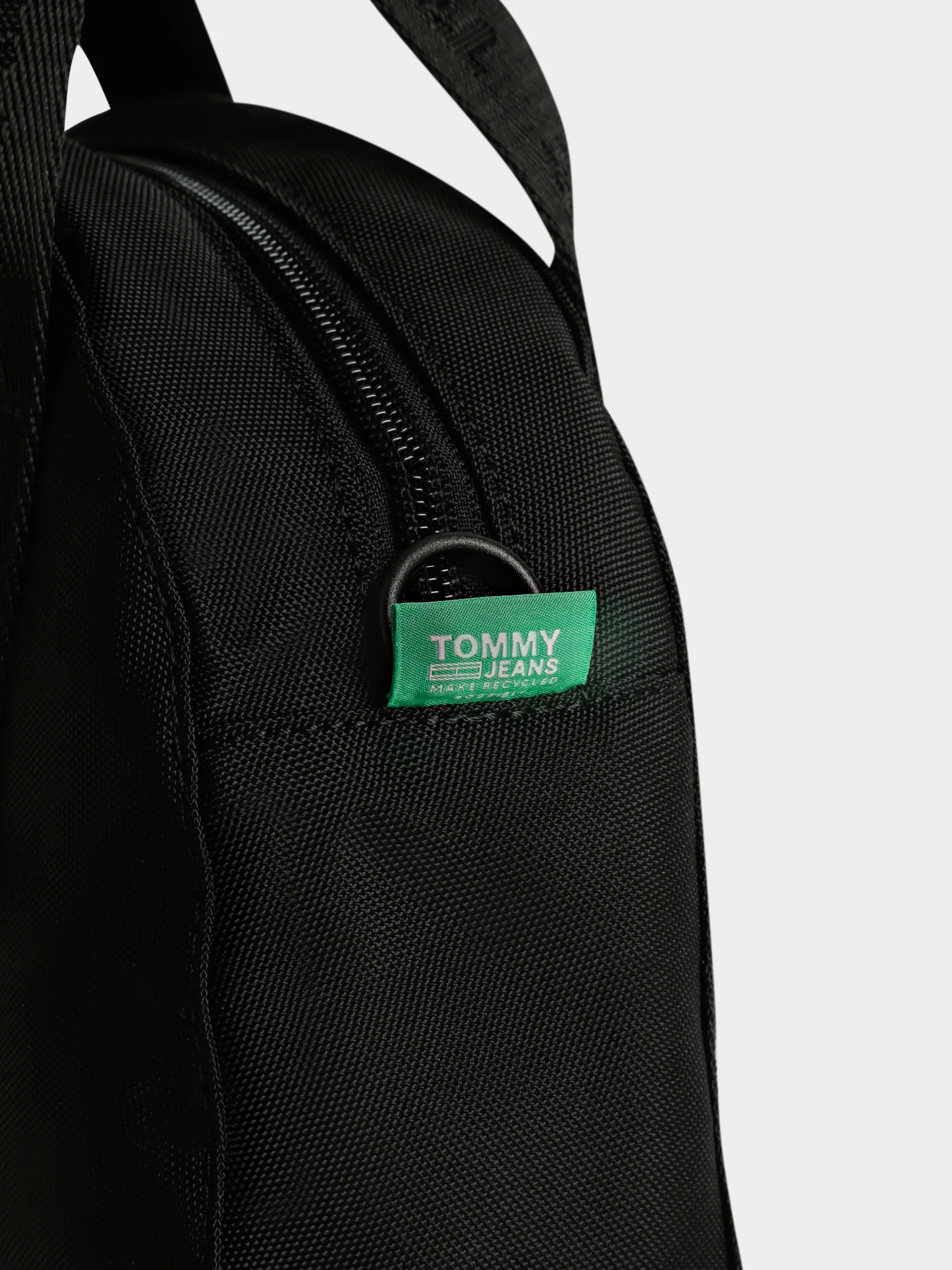 Essential Dome Crossbody Bag - Image 4