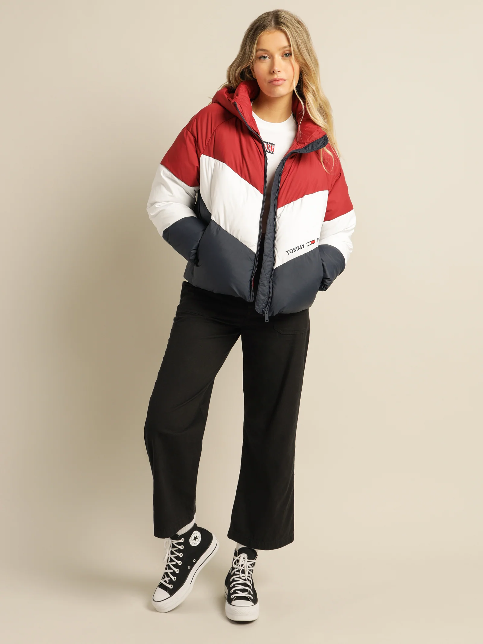 Essential Down Chevron Puffer Jacket - Image 5