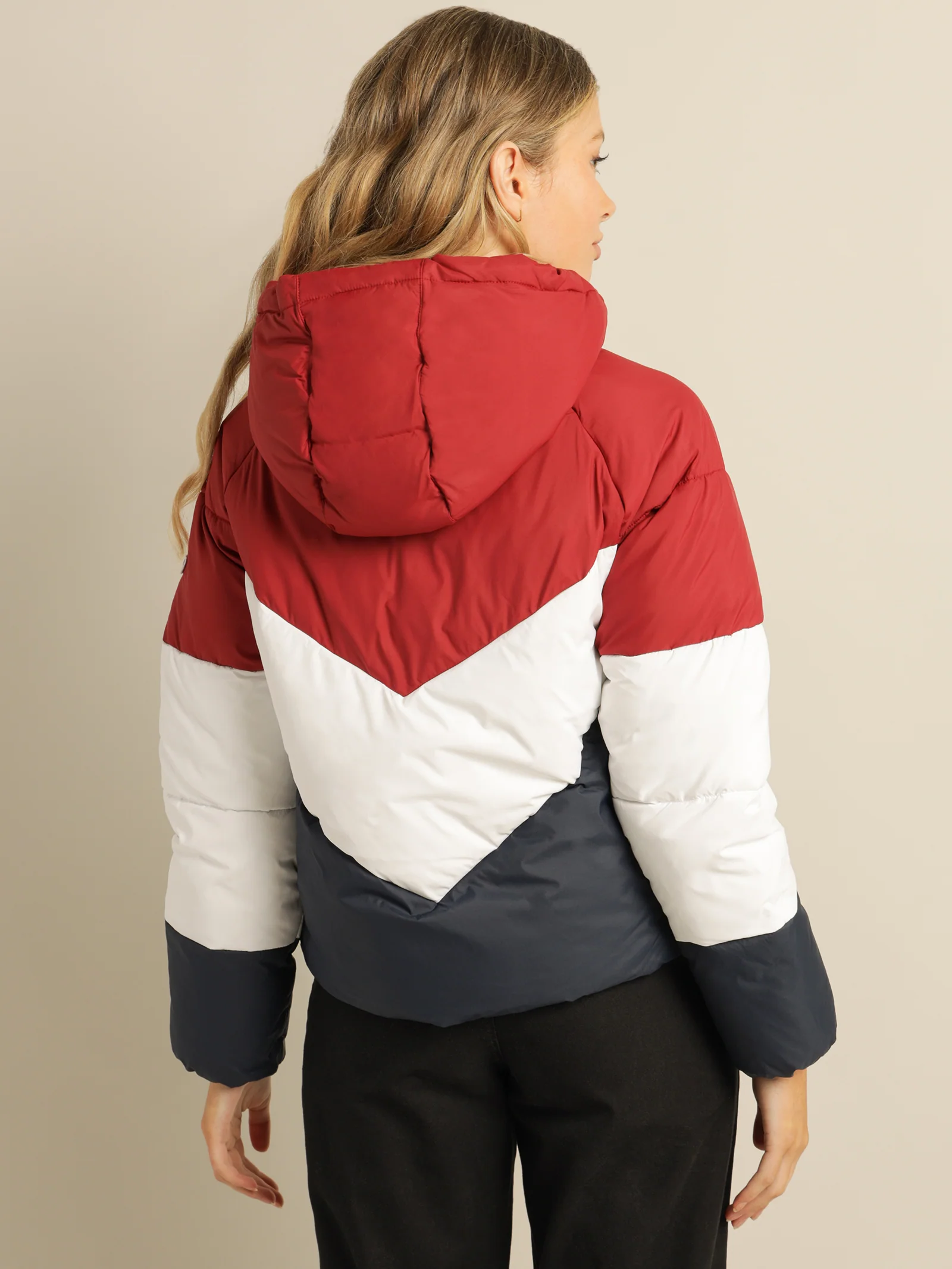 Essential Down Chevron Puffer Jacket - Image 6