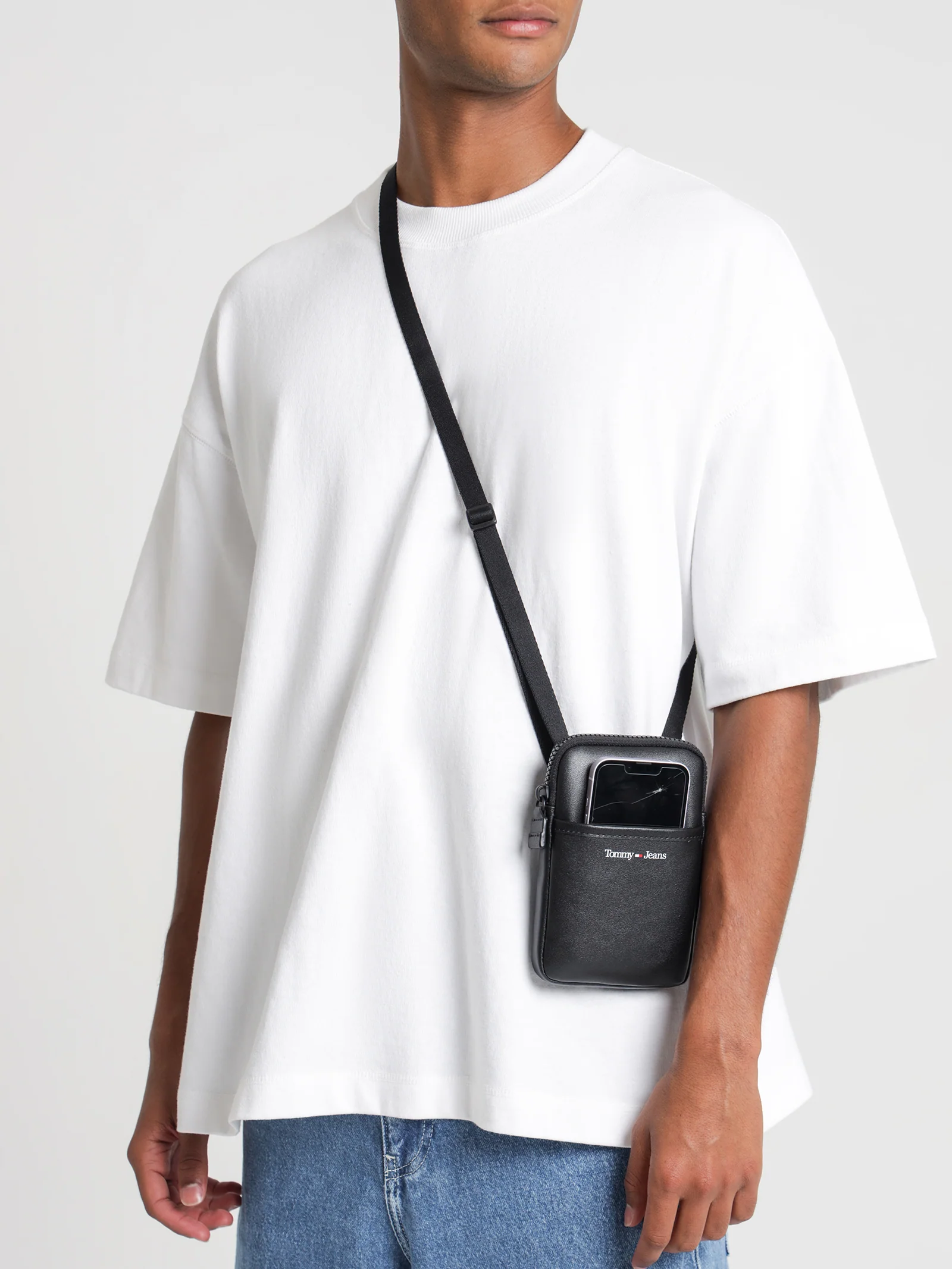 Essential Phone Holder - Image 3