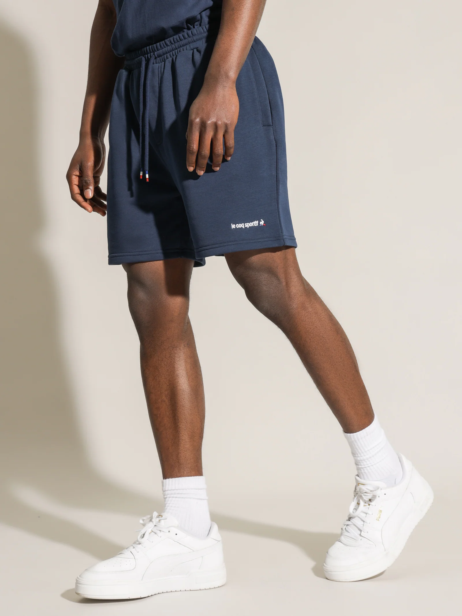 Essentiel Embroidered Shorts - Image 3