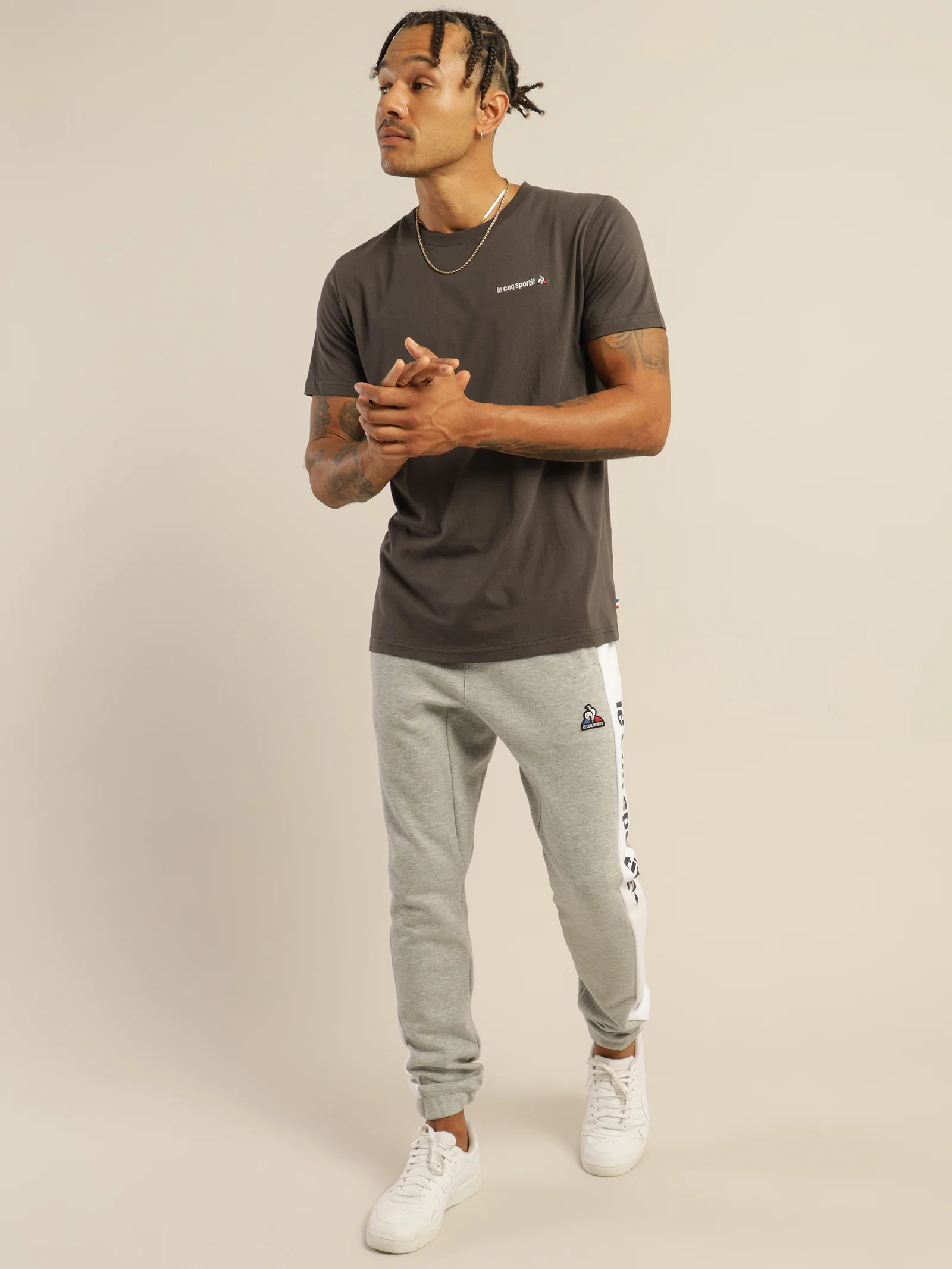 Essentiel Embroidered T-Shirt - Image 4