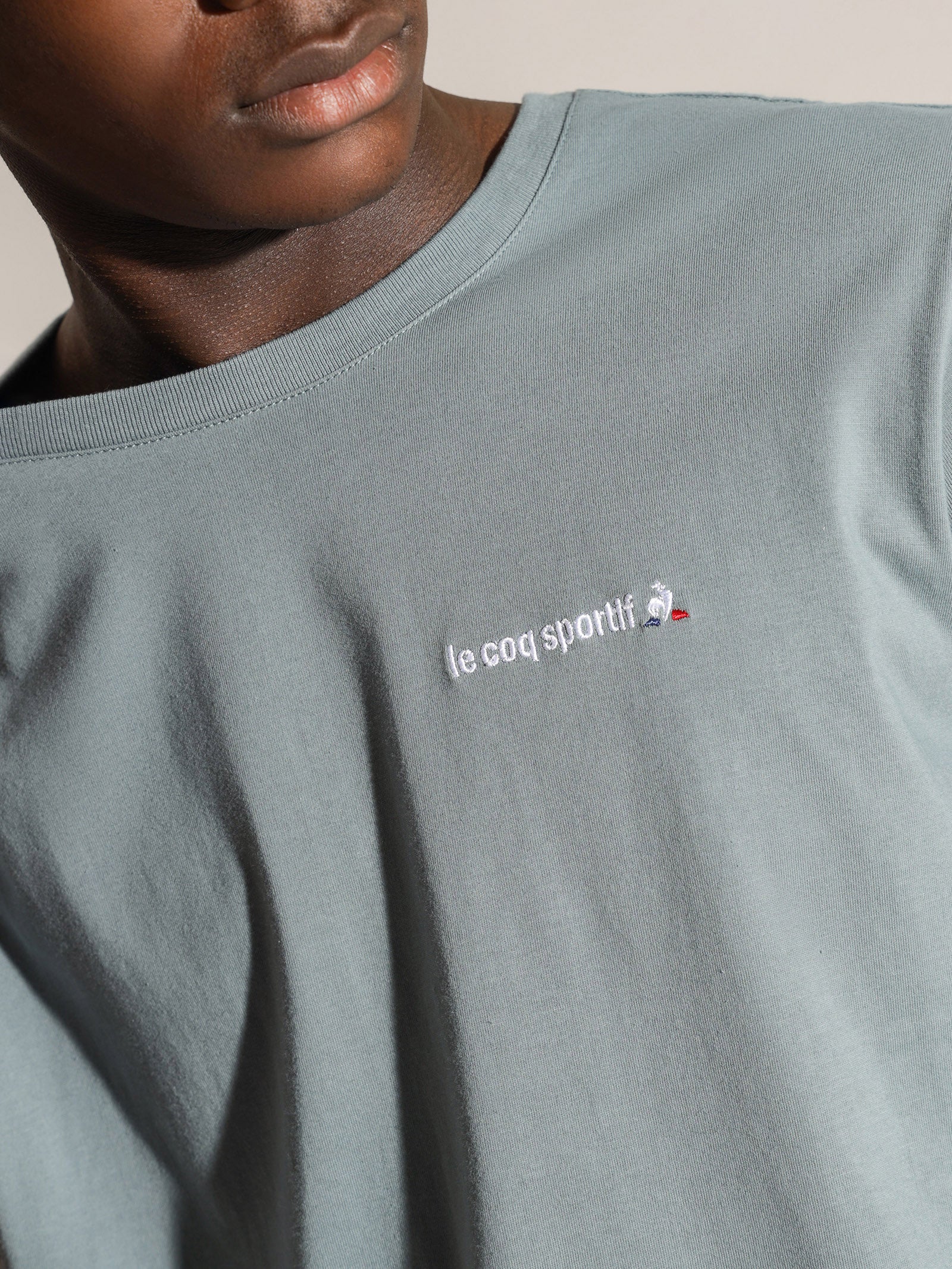 Essentiel Embroidered T-Shirt - Image 5