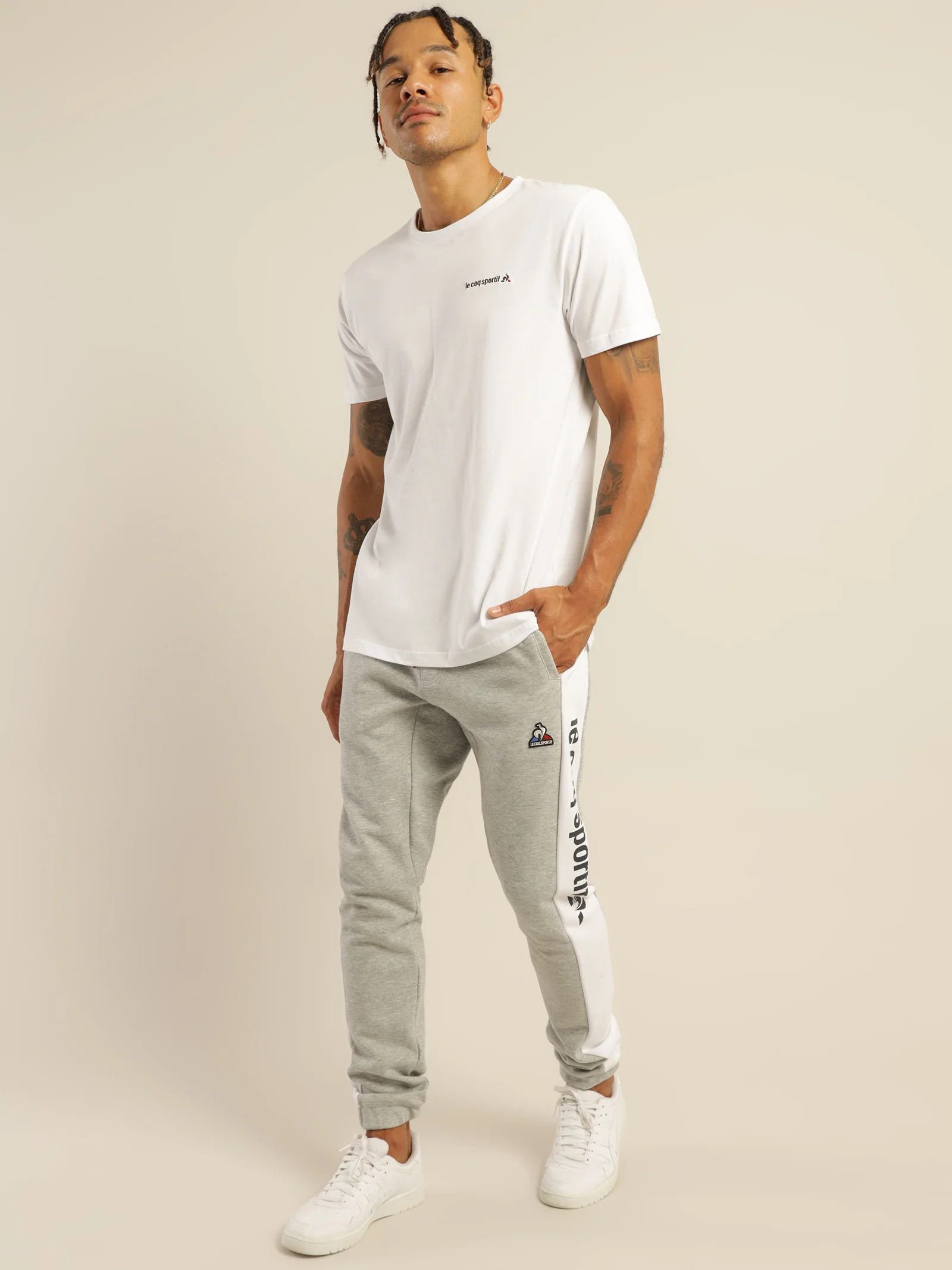 Essentiel Embroidered T-Shirt - Image 3