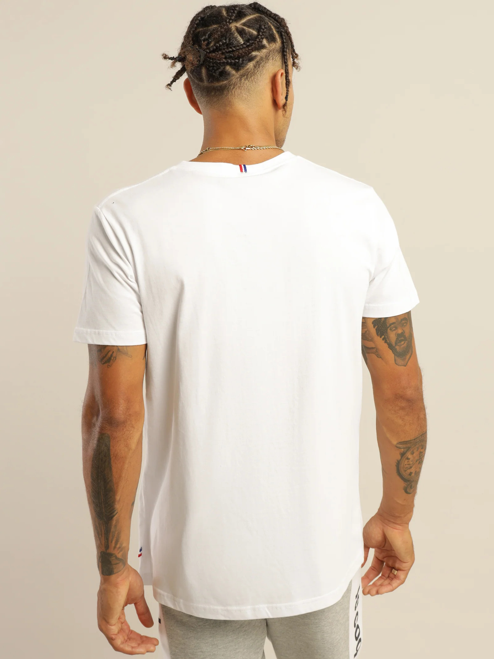 Essentiel Embroidered T-Shirt - Image 6