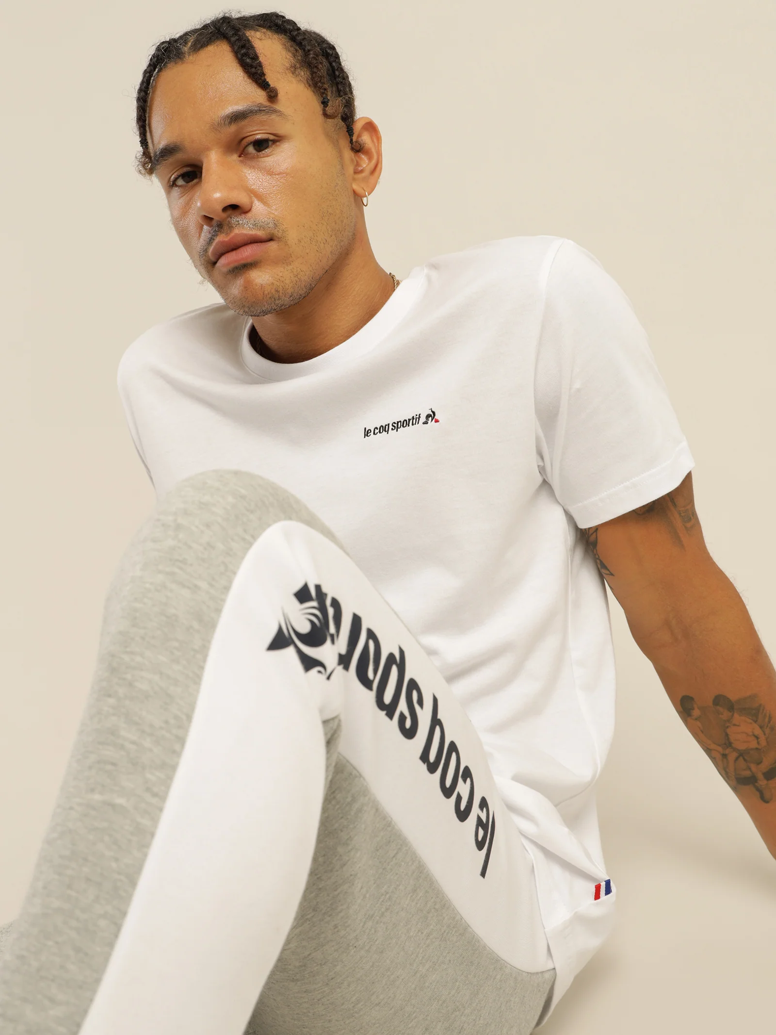 Essentiel Embroidered T-Shirt - Image 7