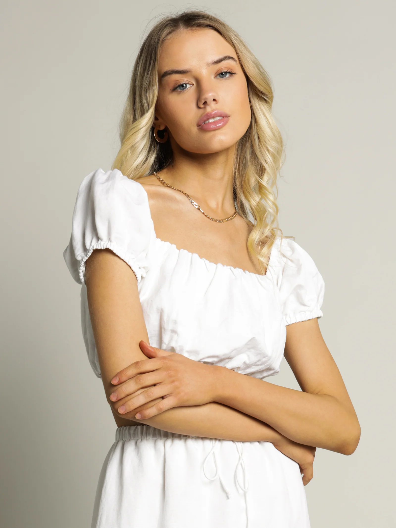 Estelle Linen Crop Top - Image 3