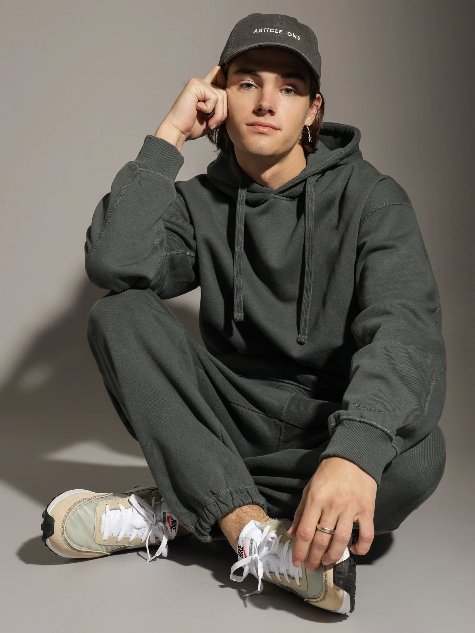 Fabian Hooded Sweater - Image 2