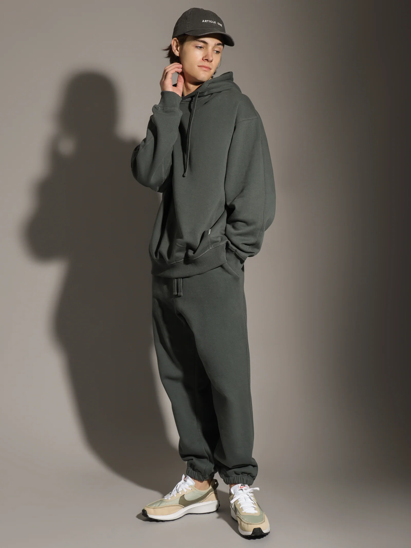 Fabian Hooded Sweater - Image 3