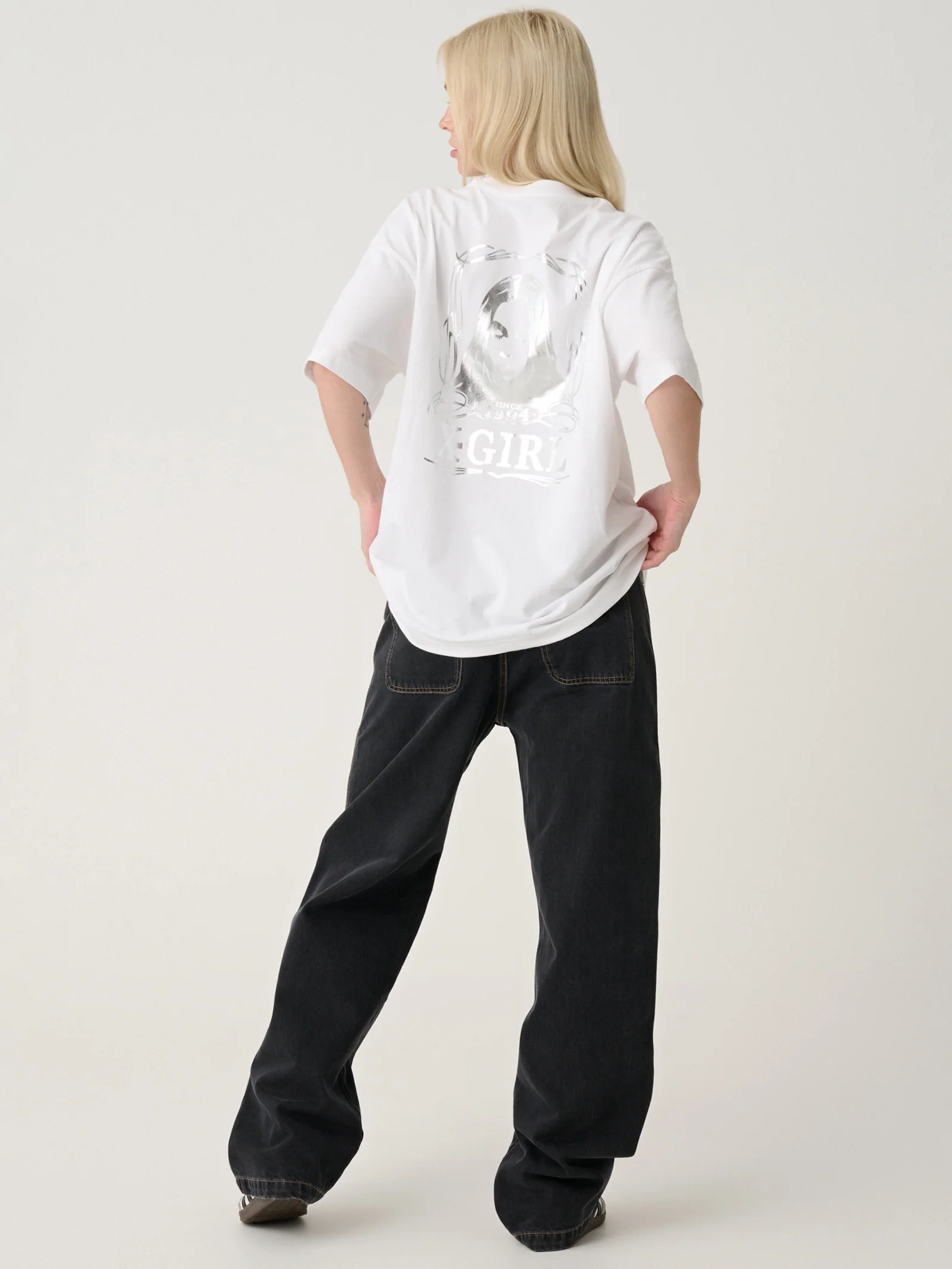 Face Frame OS T-Shirt - Image 4