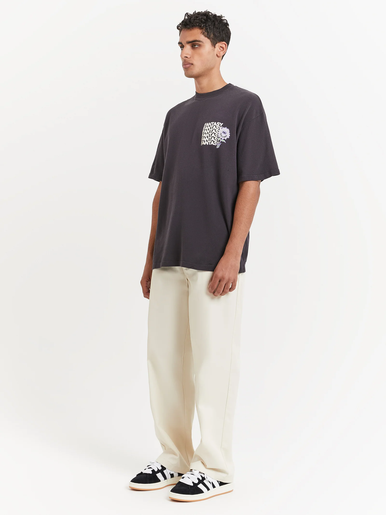 Fantasia Oversized Heavyweight T-Shirt - Image 4