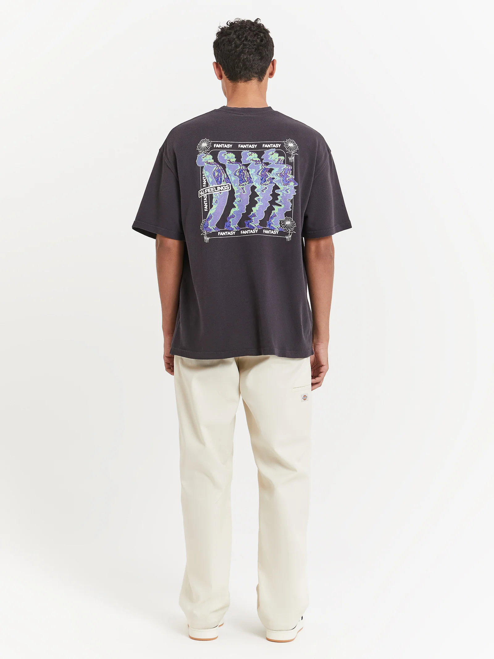 Fantasia Oversized Heavyweight T-Shirt - Image 5