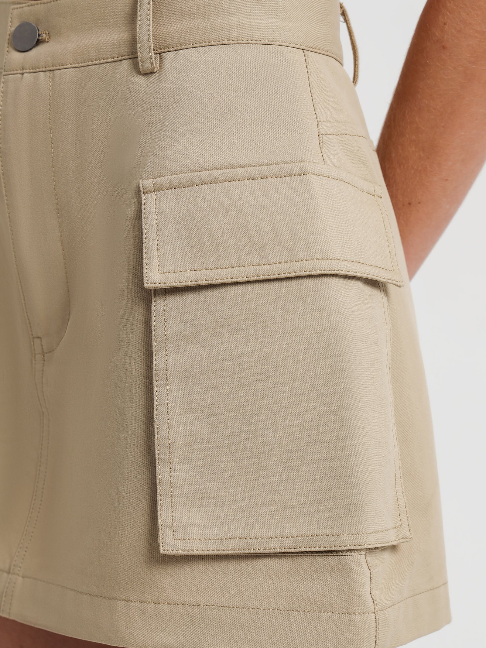 Farah Pocket Detail Mini Skirt - Image 3