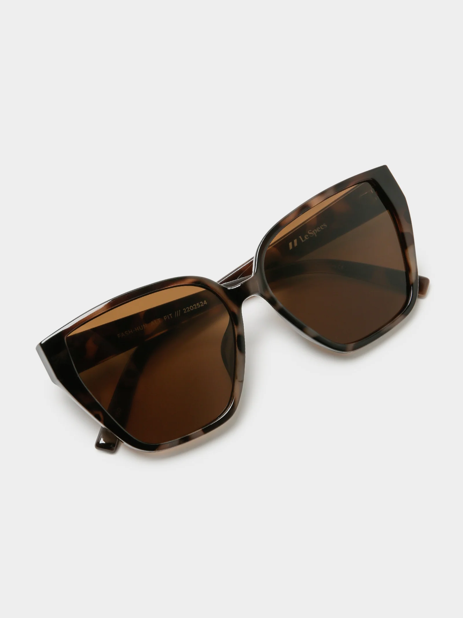 Fash-hun Alt Fit Sunglasses - Image 4
