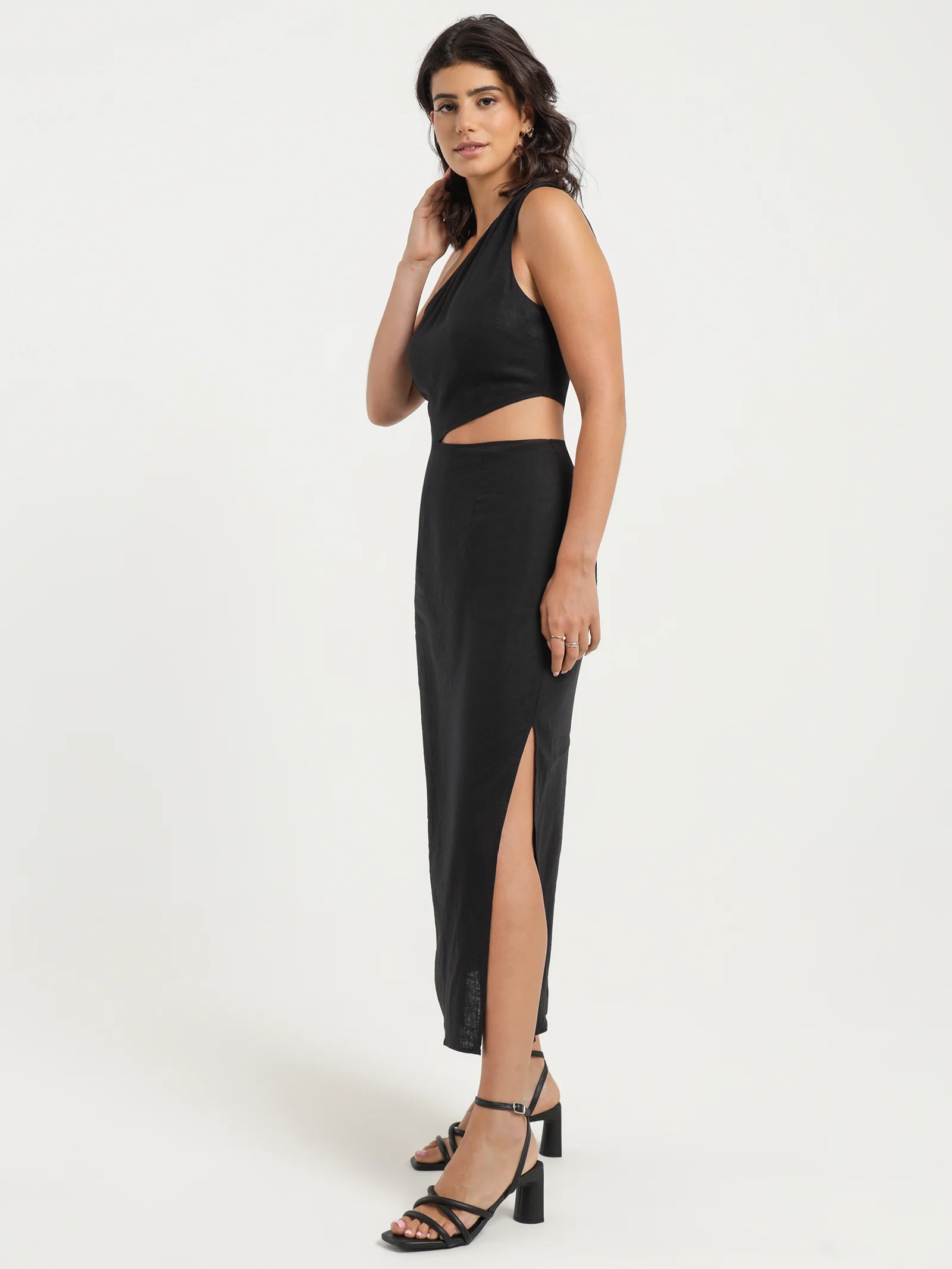 Fin Asymmetrical Maxi Dress - Image 4