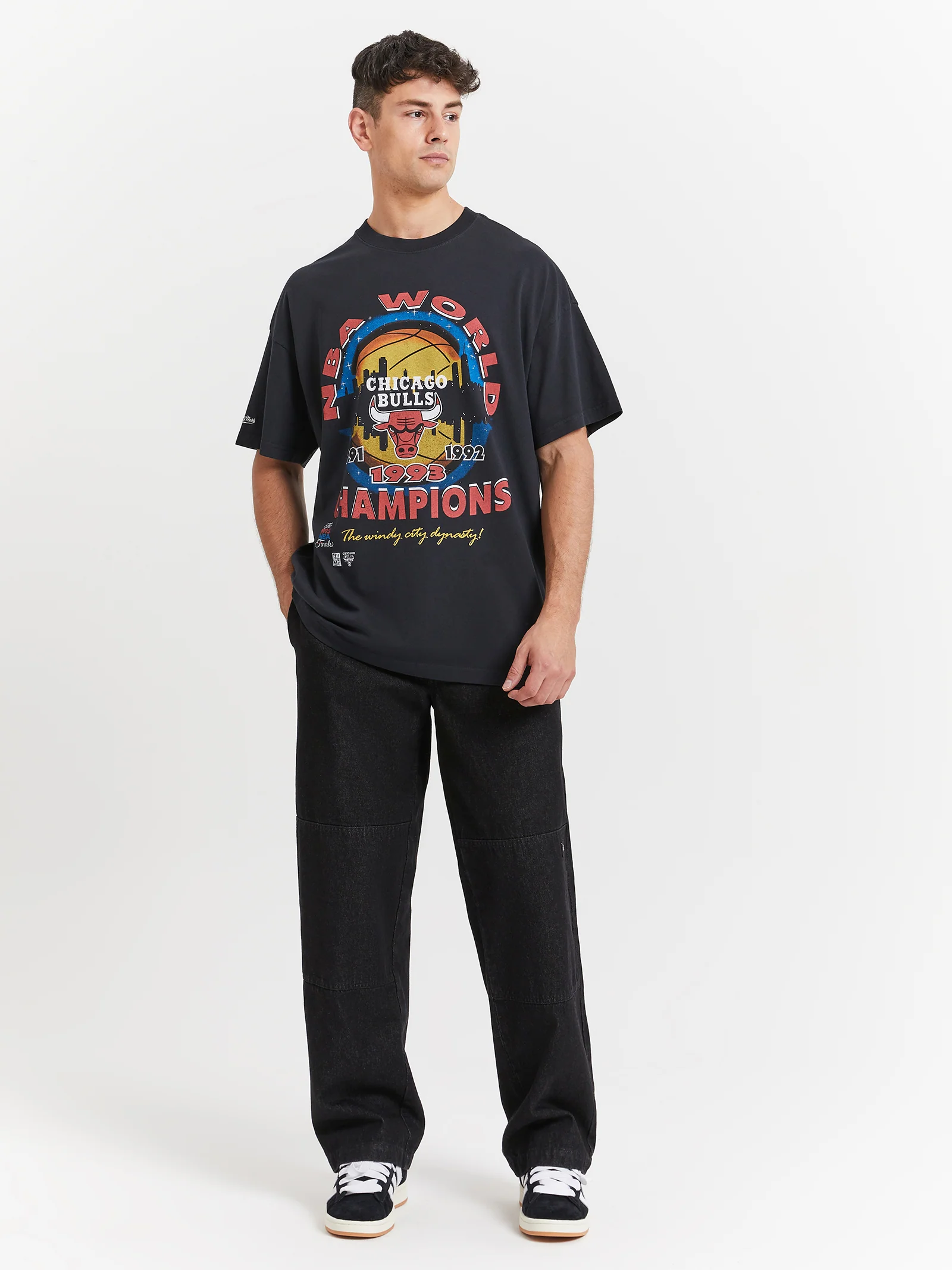 Finals Champions Chicago Bulls T-Shirt Faded Black - Image 2
